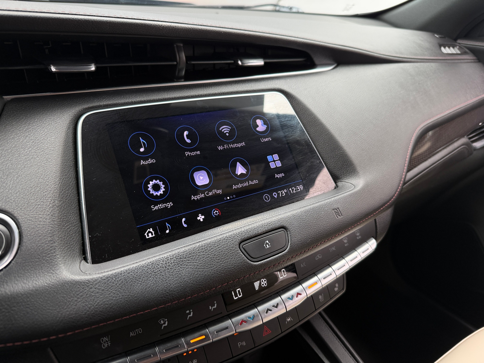Thumbnail: 2020 Cadillac XT4 - 4