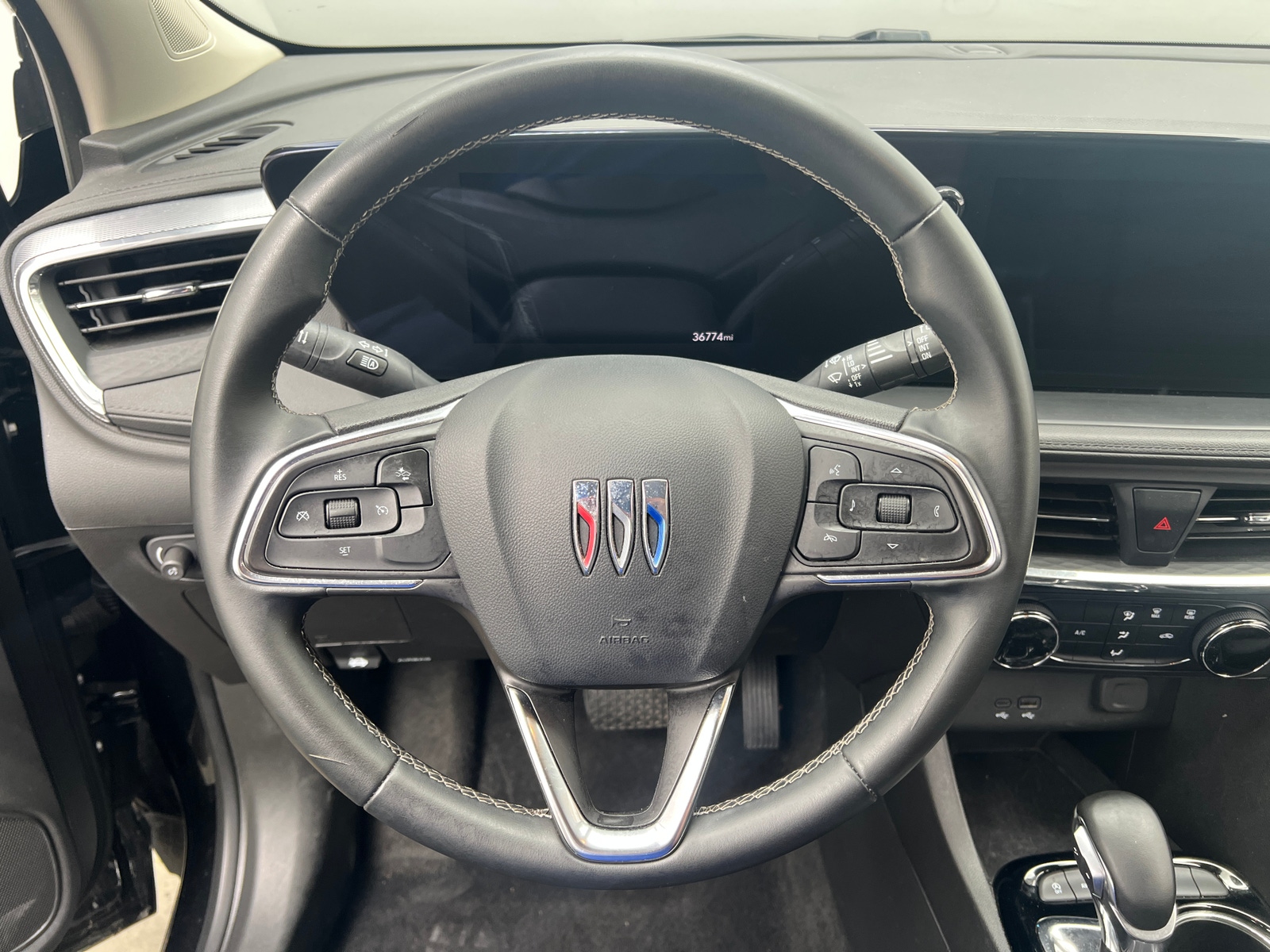 Thumbnail: 2025 Buick Encore GX - 4