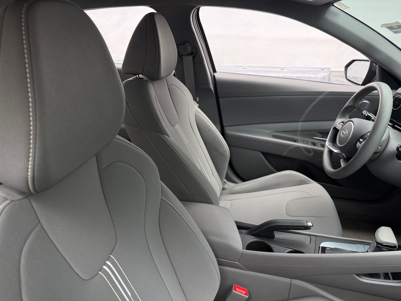 Thumbnail: 2024 Hyundai Elantra - 2