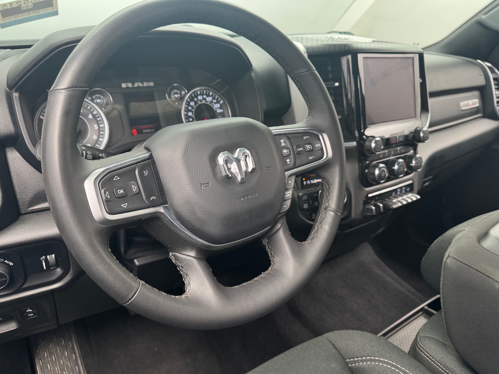 Thumbnail: 2025 RAM 1500 - 5