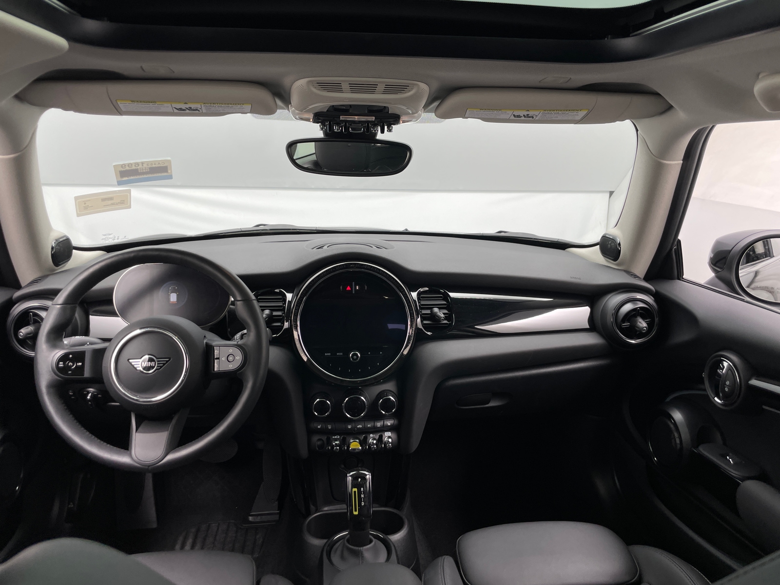 Thumbnail: 2024 MINI Cooper Hardtop - 2