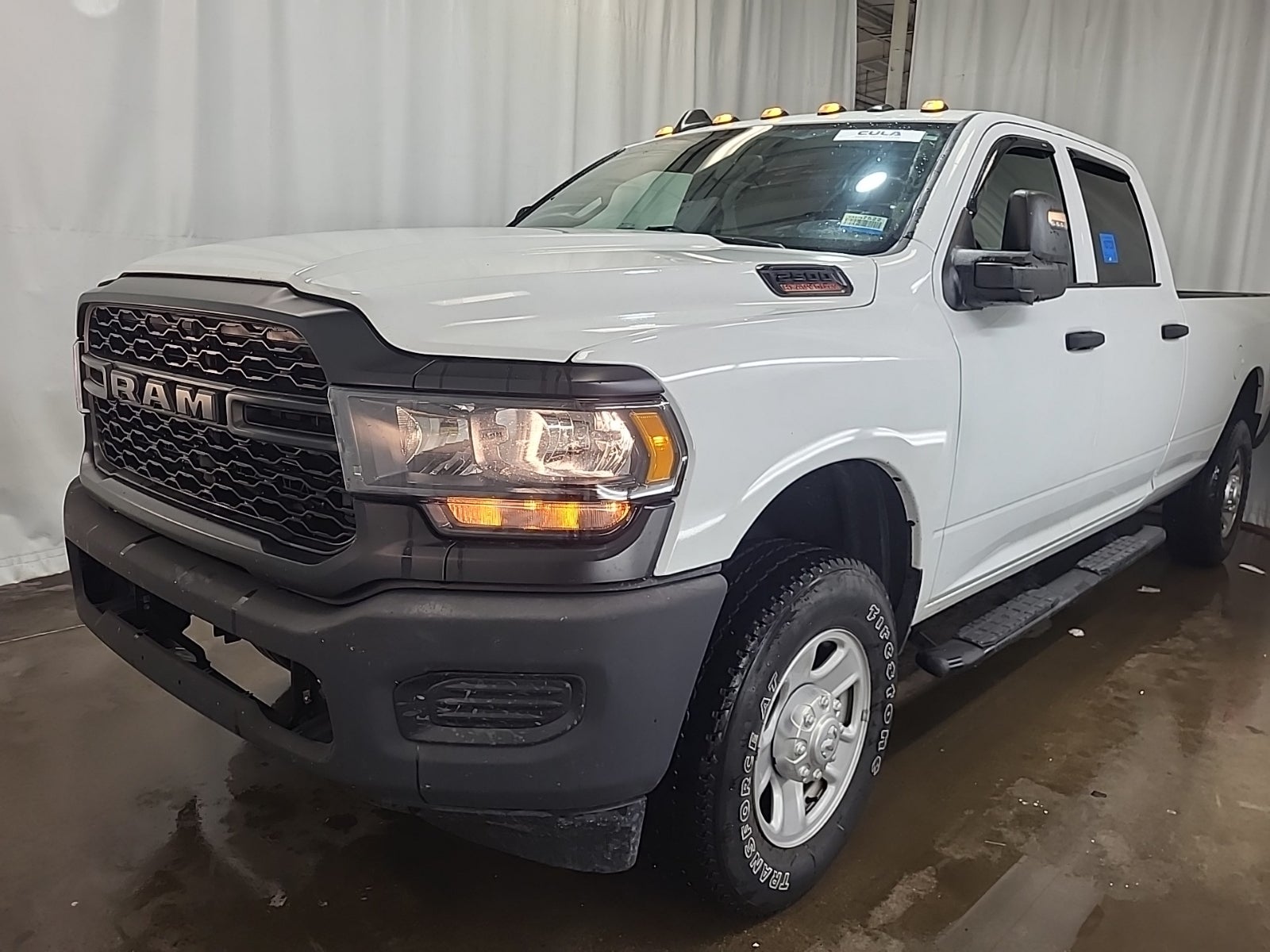 2024 Ram 2500 Tradesman 4x4 Crew Cab 8' Box