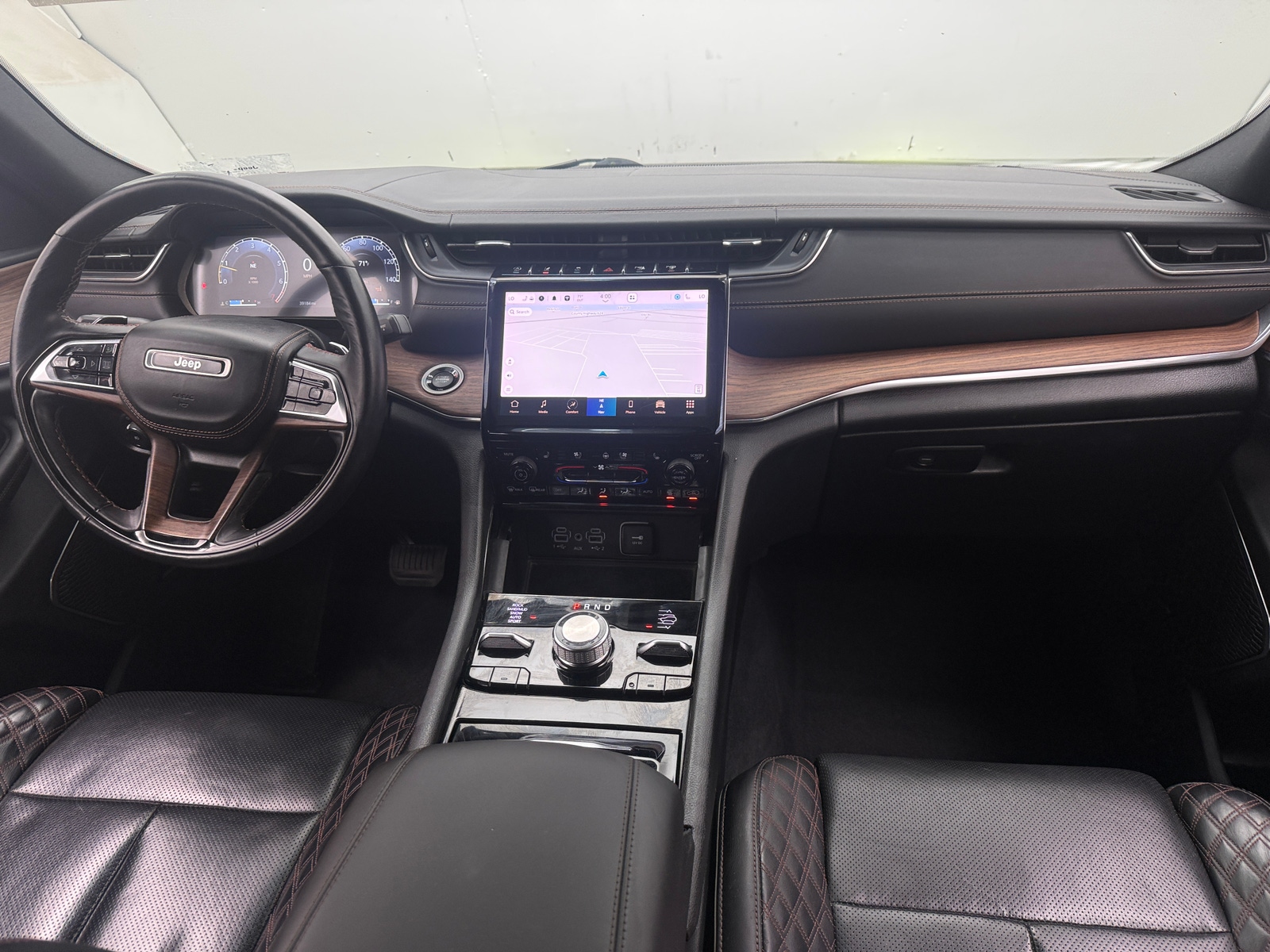 Thumbnail: 2023 Jeep Grand Cherokee L - 2