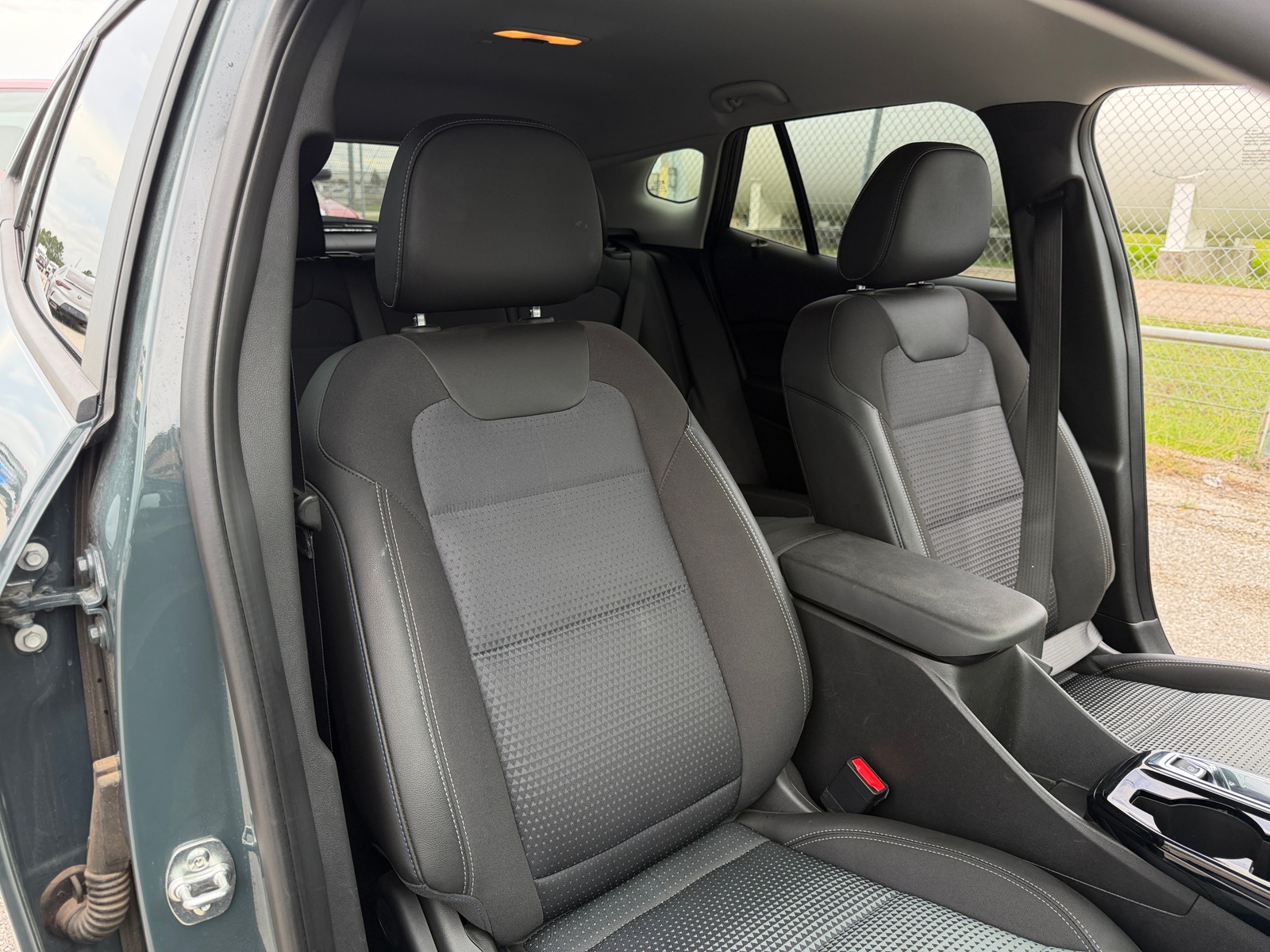 Thumbnail: 2025 Chevrolet Trax - 2