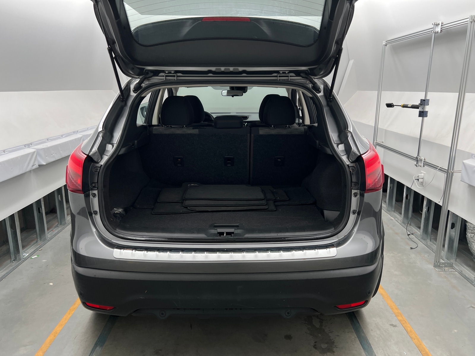 Thumbnail: 2019 Nissan Rogue Sport - 7