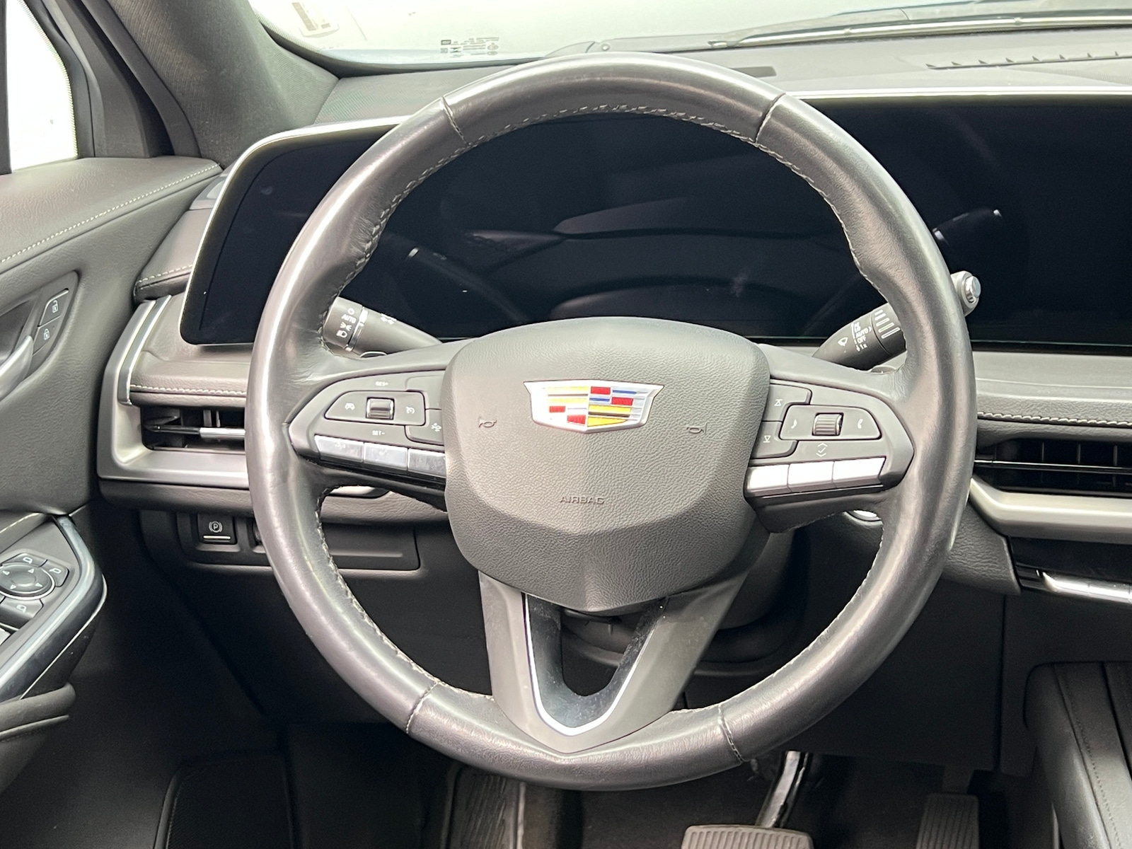 Thumbnail: 2024 Cadillac XT4 - 4