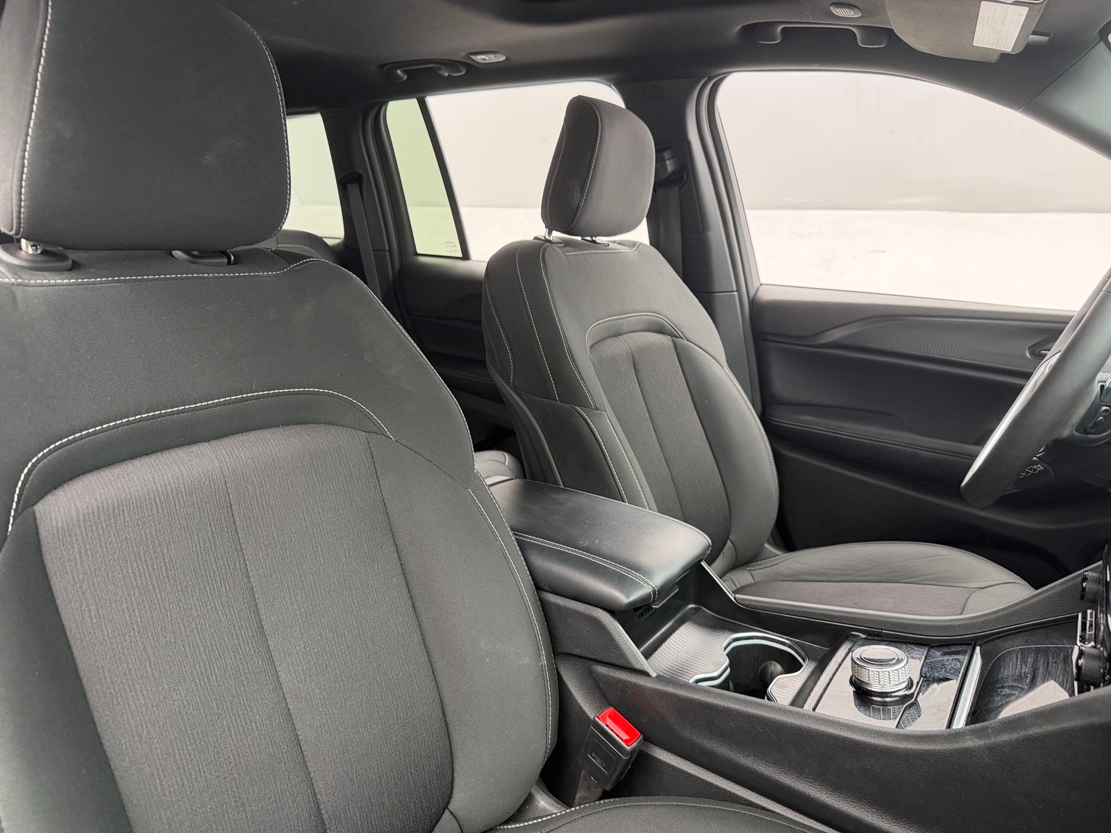 Thumbnail: 2024 Jeep Grand Cherokee - 2