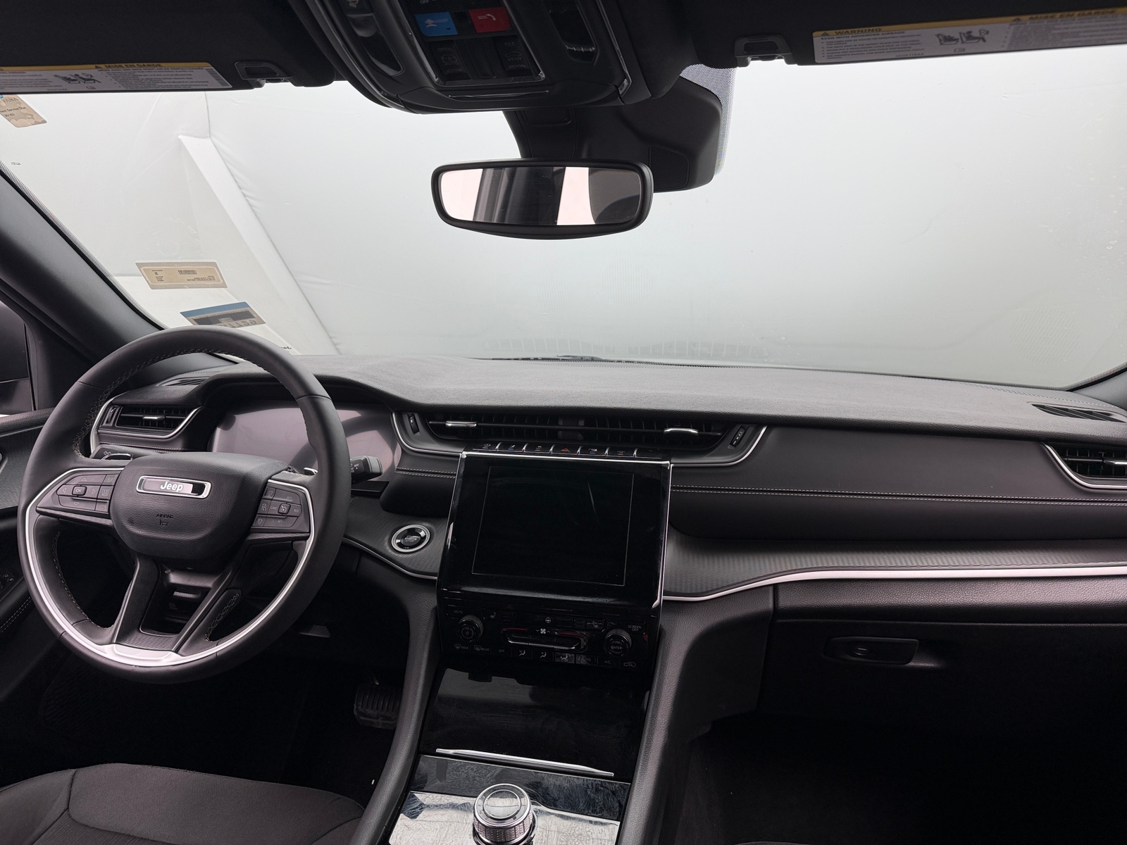 Thumbnail: 2024 Jeep Grand Cherokee - 3