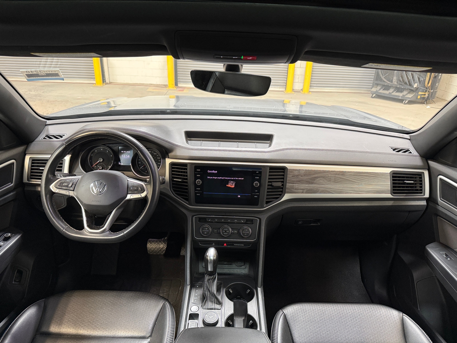 Thumbnail: 2021 Volkswagen Atlas - 2
