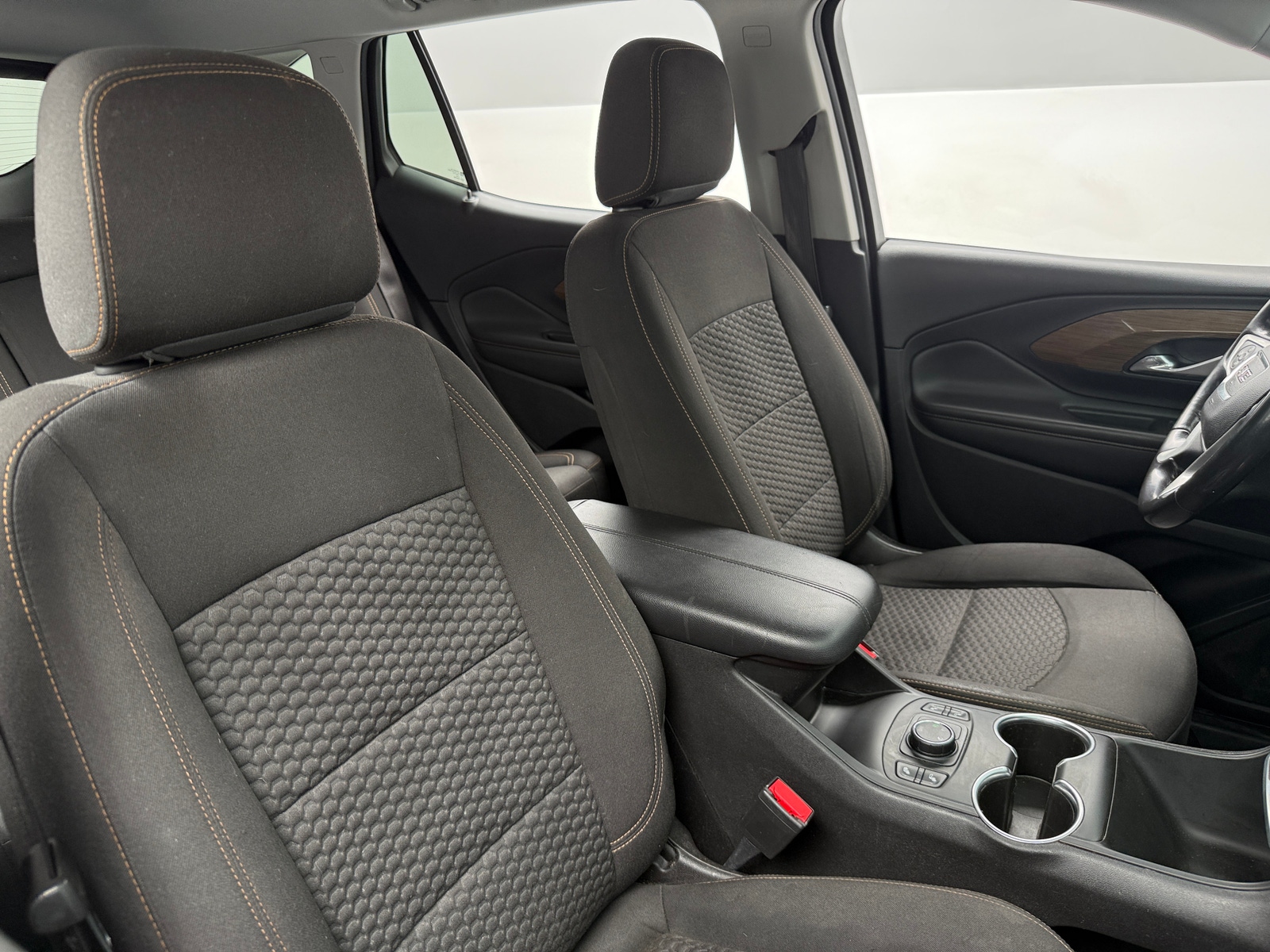 Thumbnail: 2018 GMC Terrain - 2
