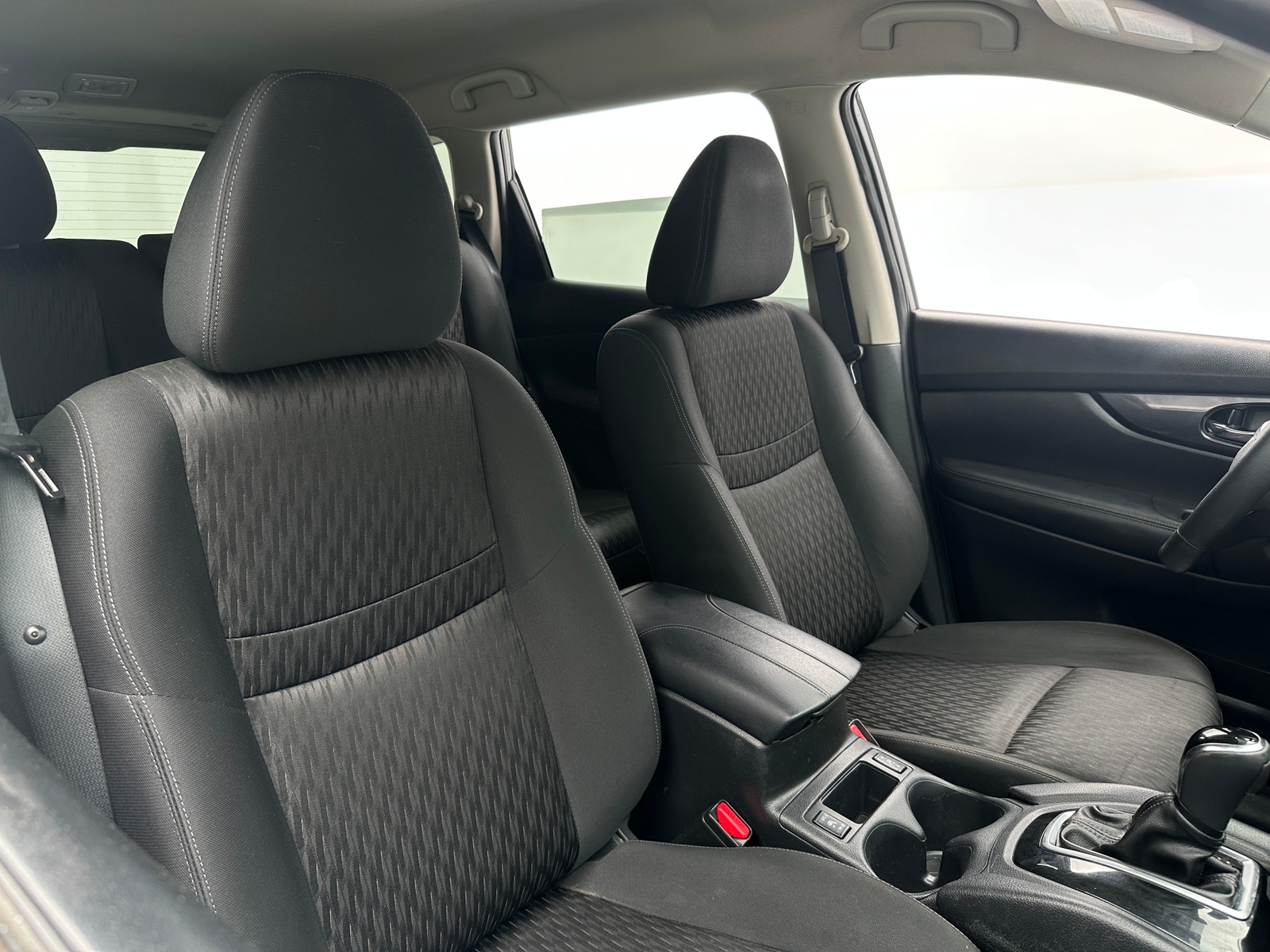 Thumbnail: 2018 Nissan Rogue - 2