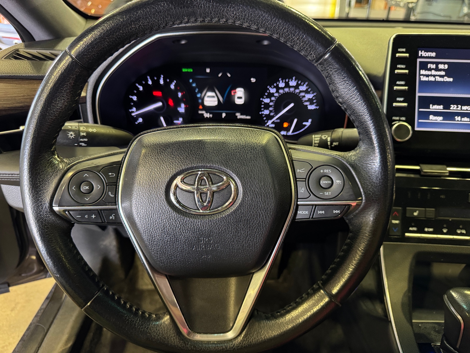 Thumbnail: 2019 Toyota Avalon - 5