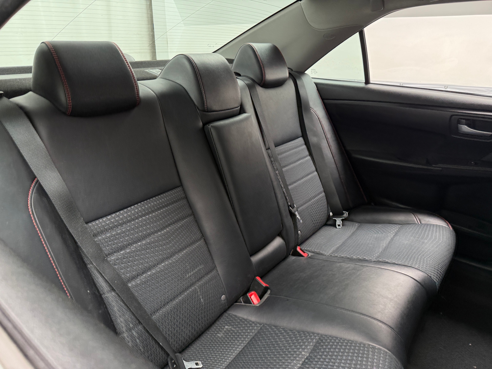Thumbnail: 2015 Toyota Camry - 6