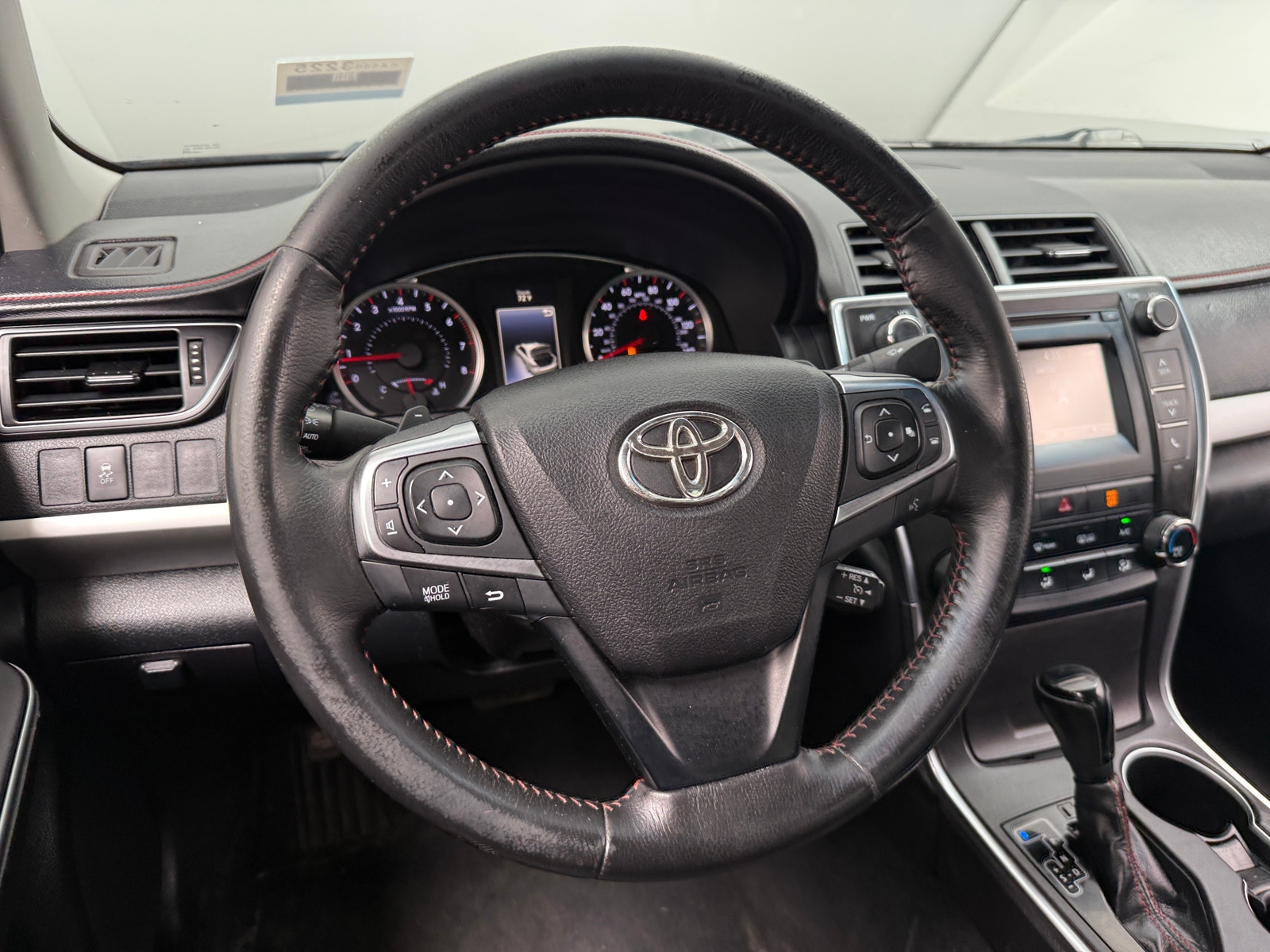 Thumbnail: 2015 Toyota Camry - 5