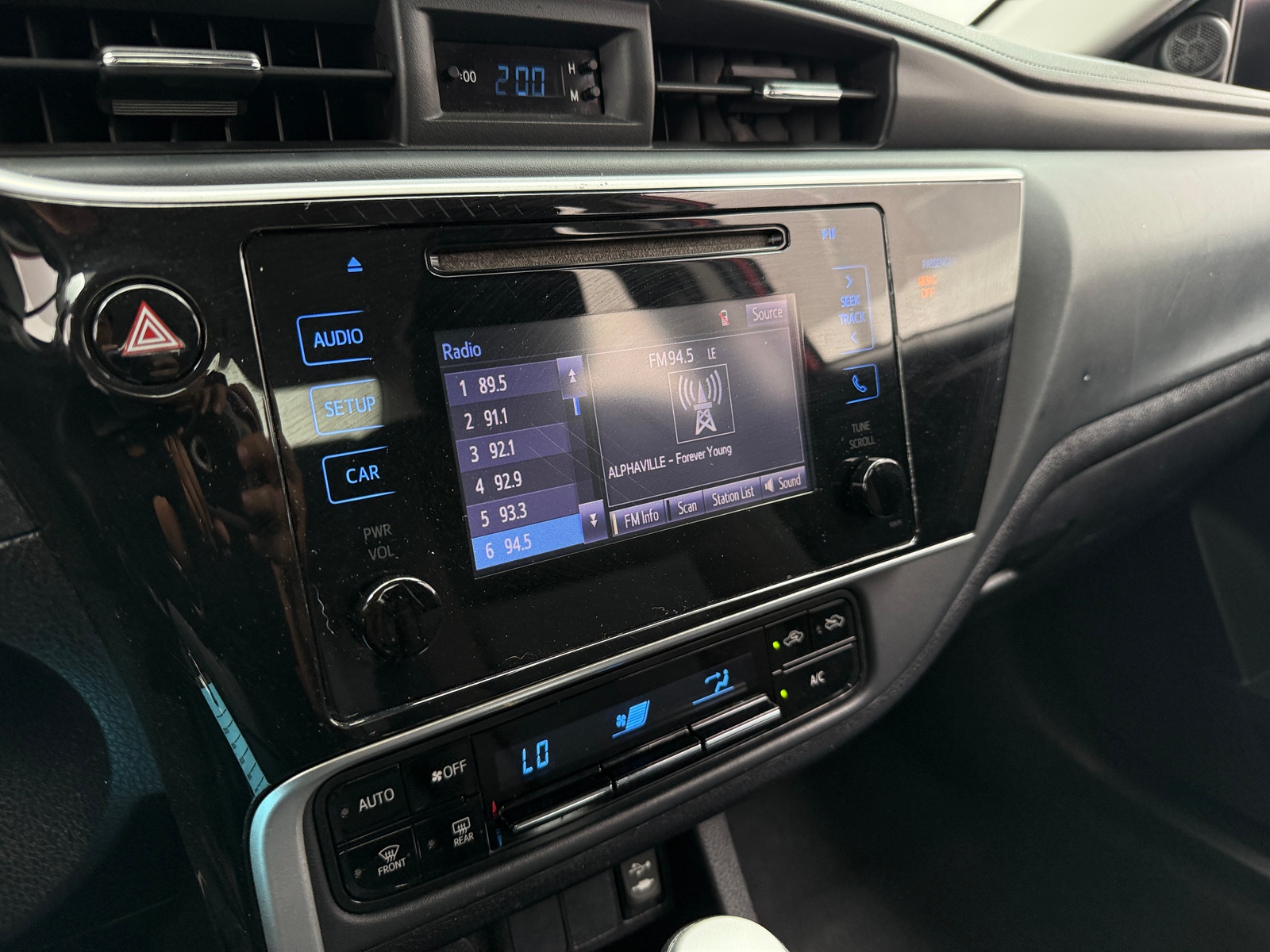 Thumbnail: 2019 Toyota Corolla - 4