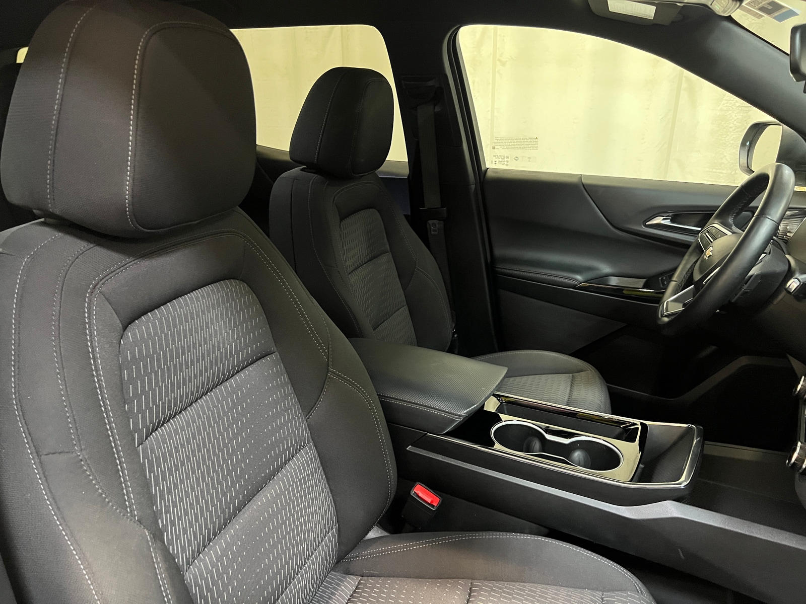 Thumbnail: 2025 Chevrolet Equinox - 2