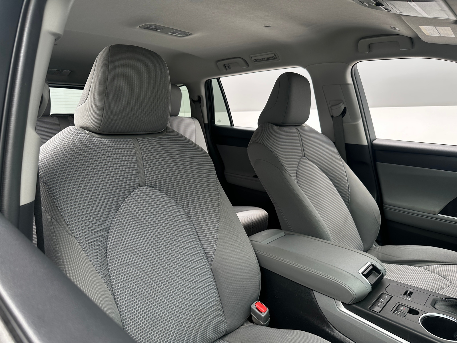 Thumbnail: 2021 Toyota Highlander - 2