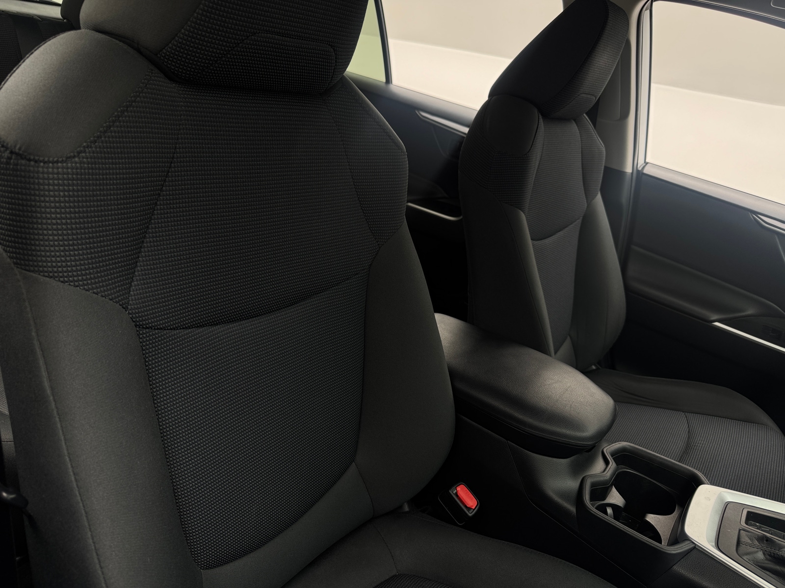 Thumbnail: 2019 Toyota RAV4 - 2