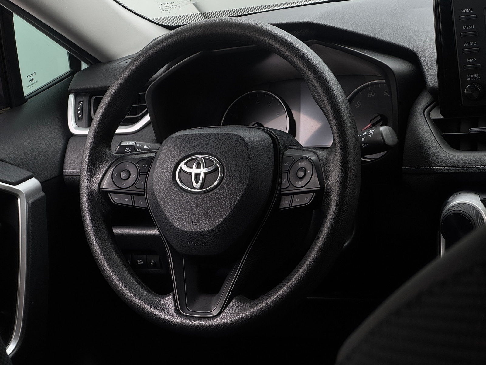Thumbnail: 2019 Toyota RAV4 - 5
