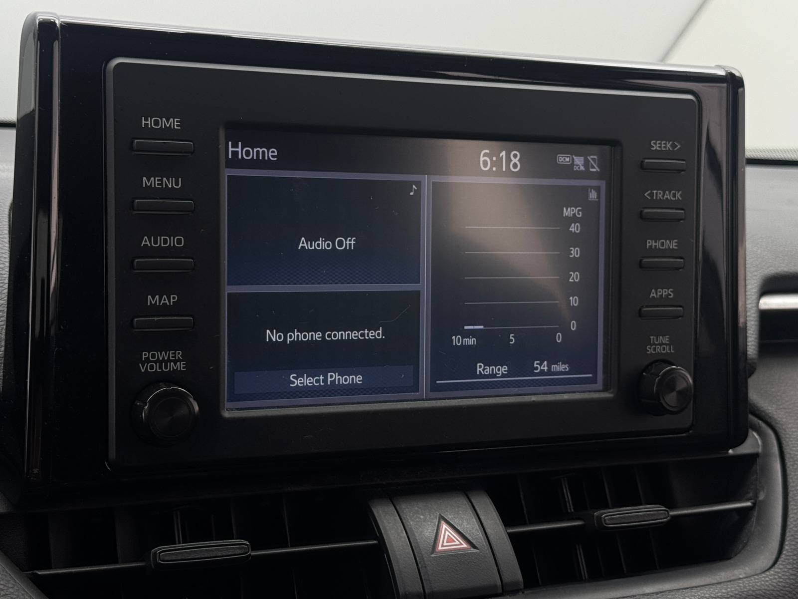 Thumbnail: 2019 Toyota RAV4 - 4