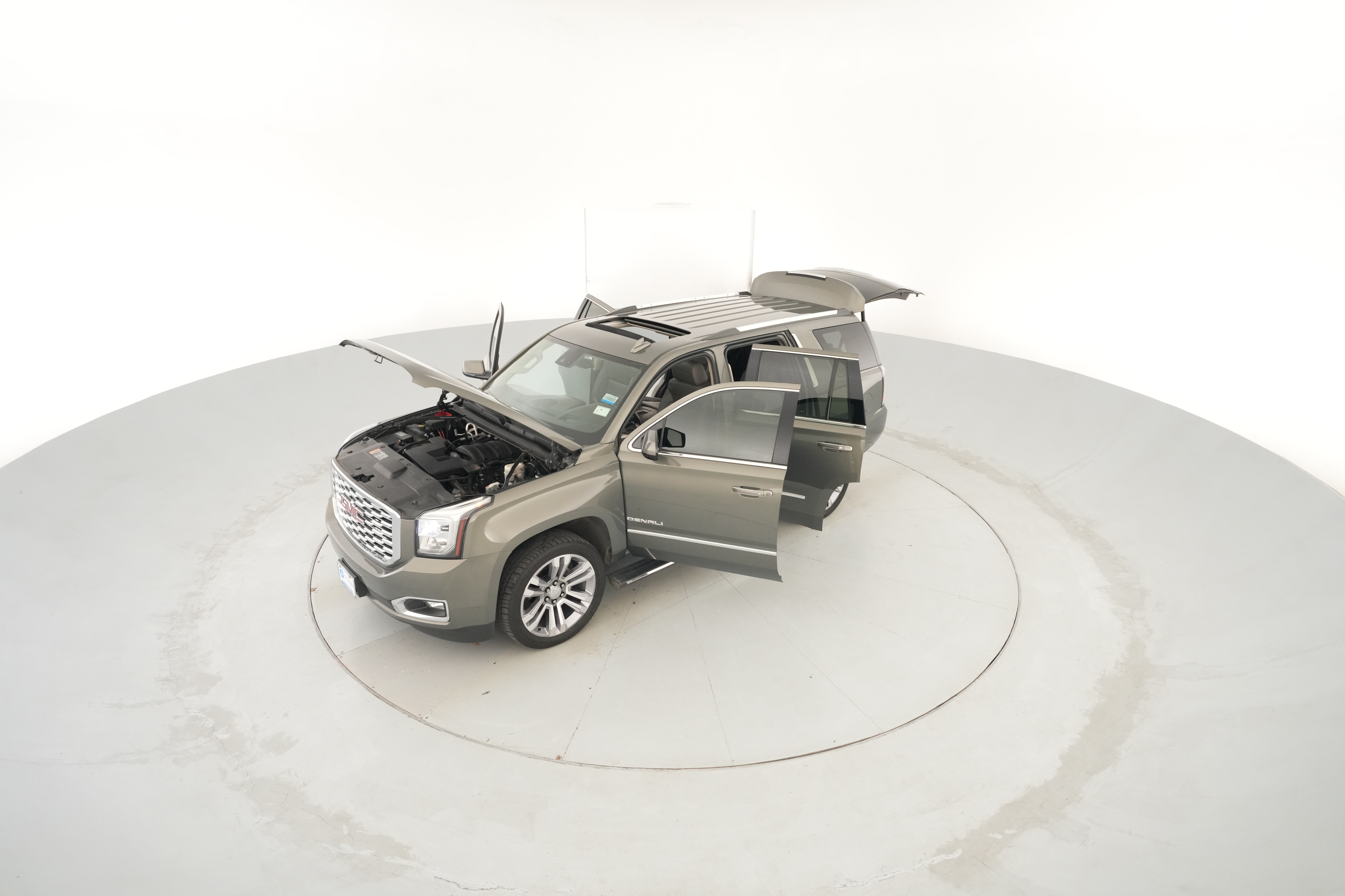 2018 GMC Yukon Denali - Photo 52