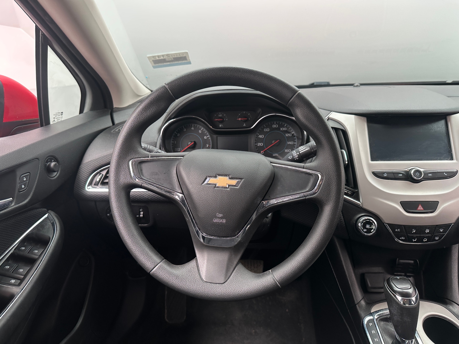 Thumbnail: 2017 Chevrolet Cruze - 5