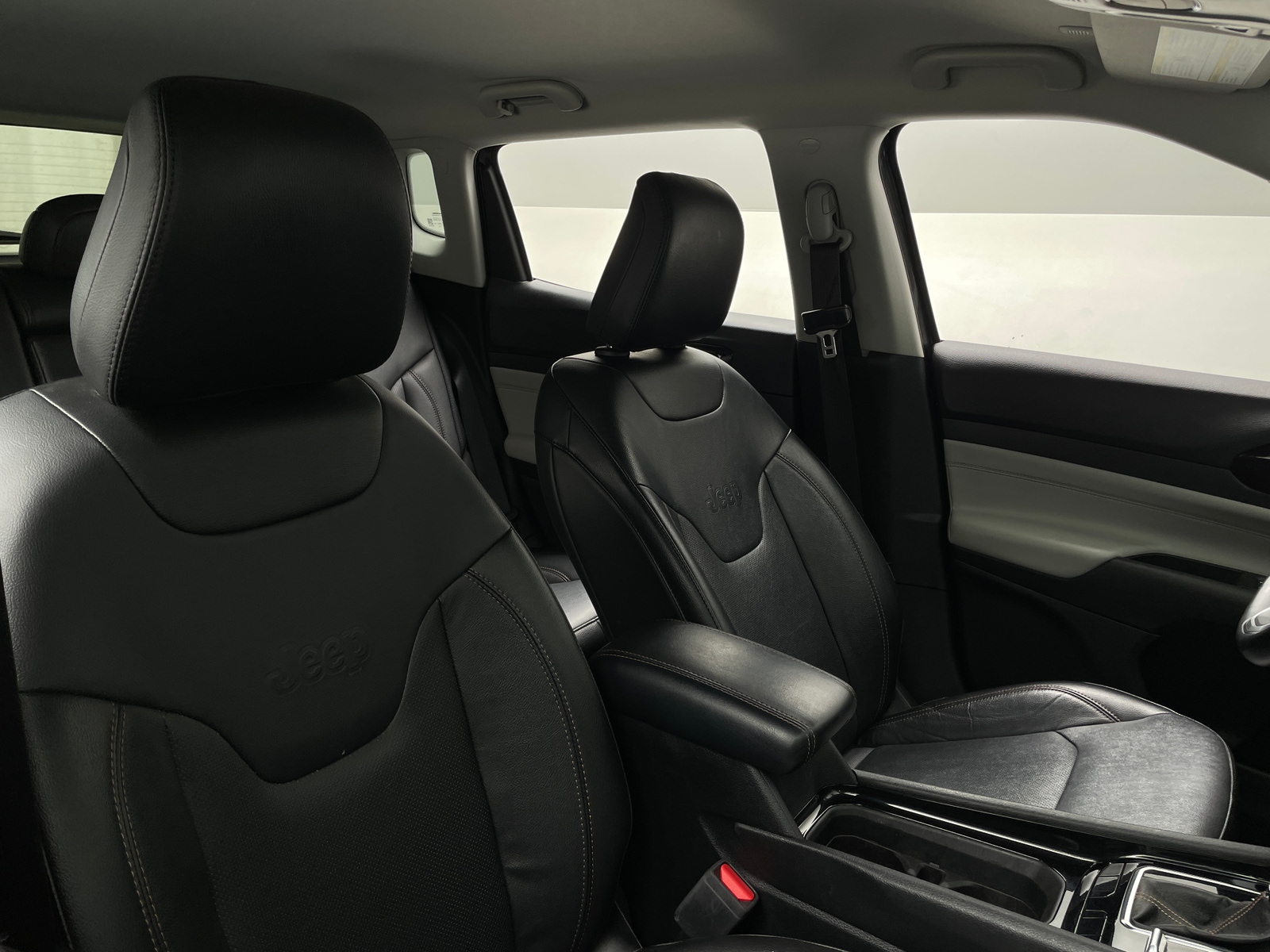 Thumbnail: 2022 Jeep Compass - 2