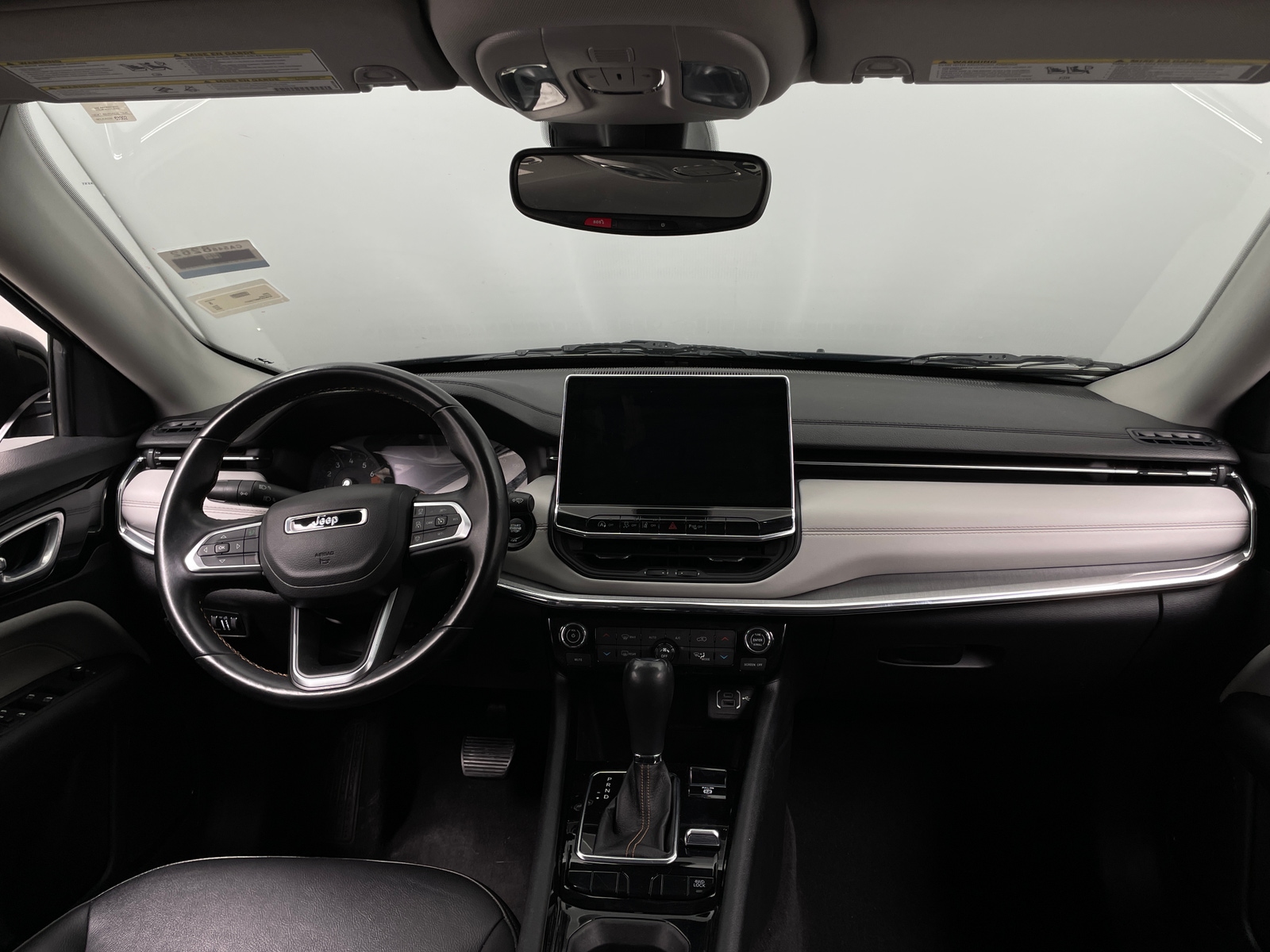 Thumbnail: 2022 Jeep Compass - 3