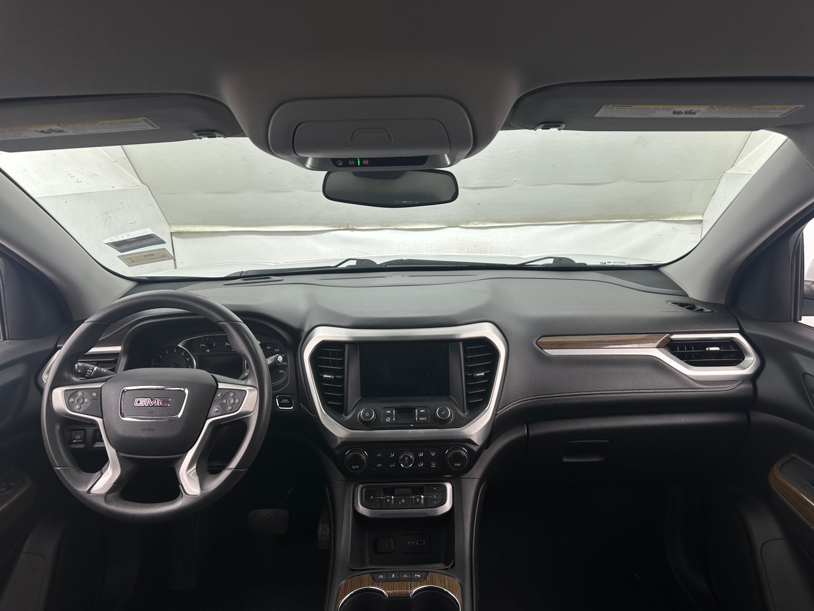 Thumbnail: 2022 GMC Acadia - 3