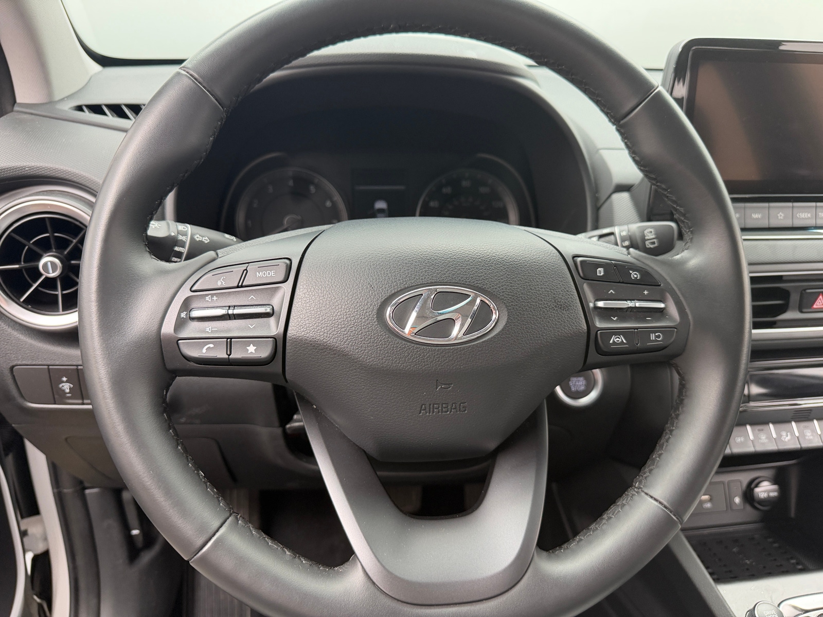 Thumbnail: 2023 Hyundai Kona - 5