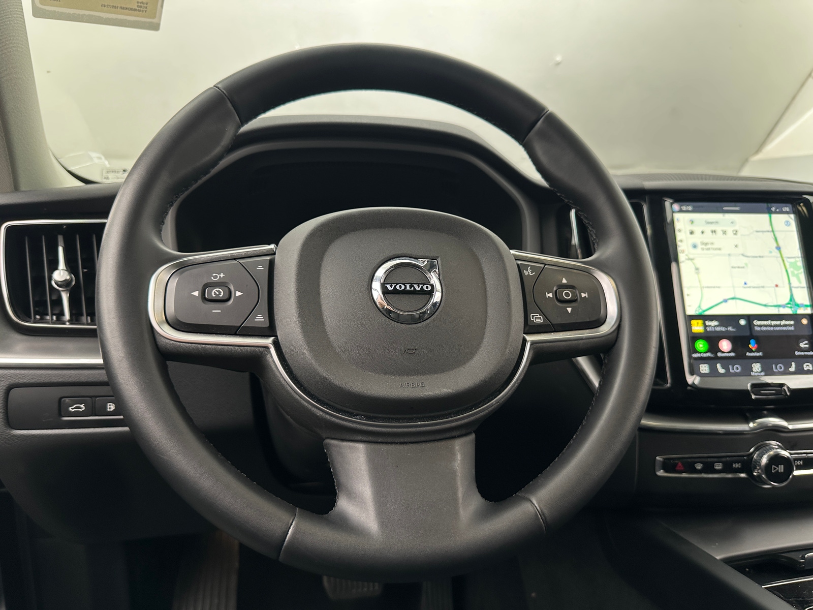 Thumbnail: 2024 Volvo XC60 - 4