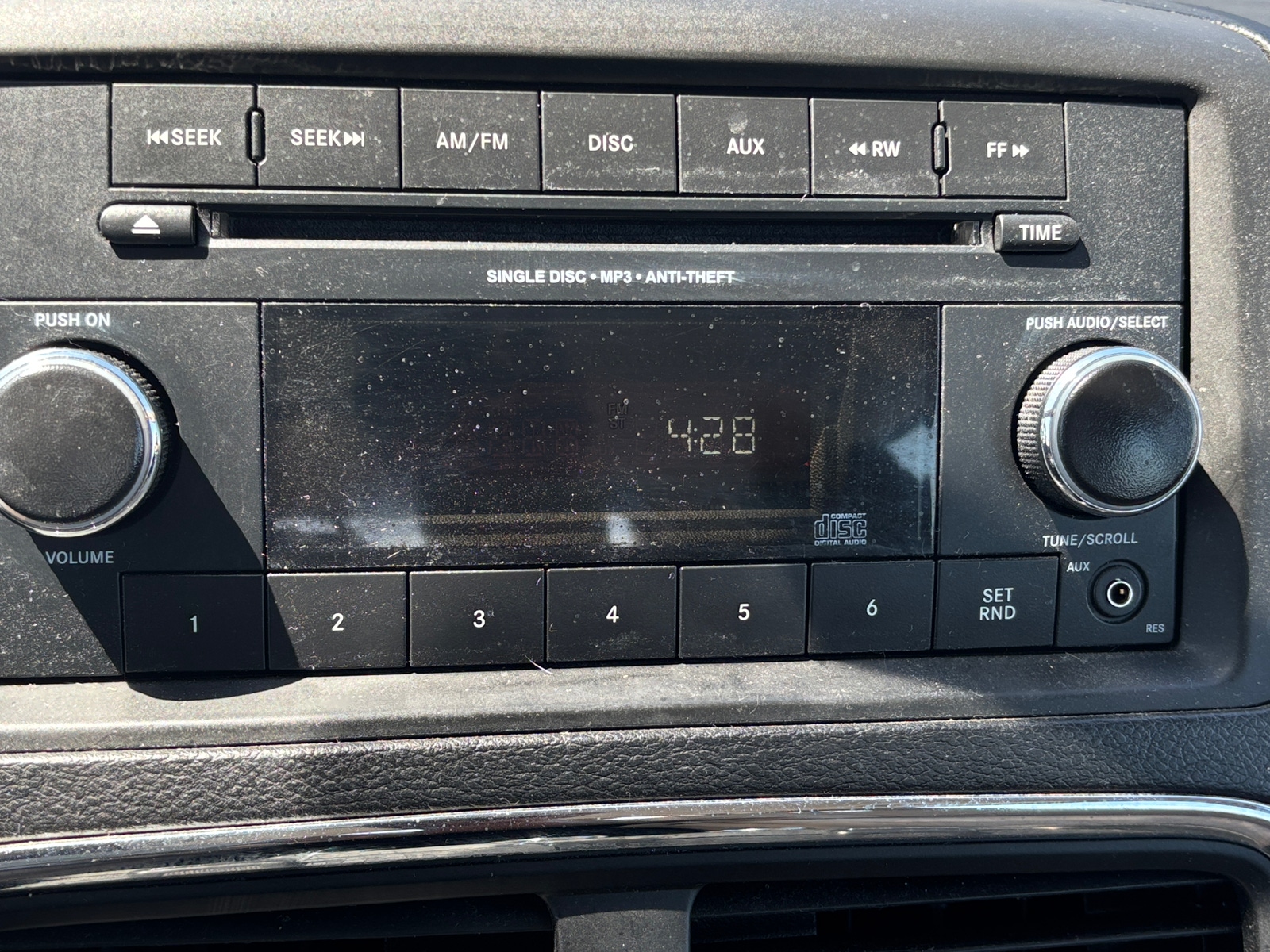 Thumbnail: 2015 Dodge Grand Caravan - 4