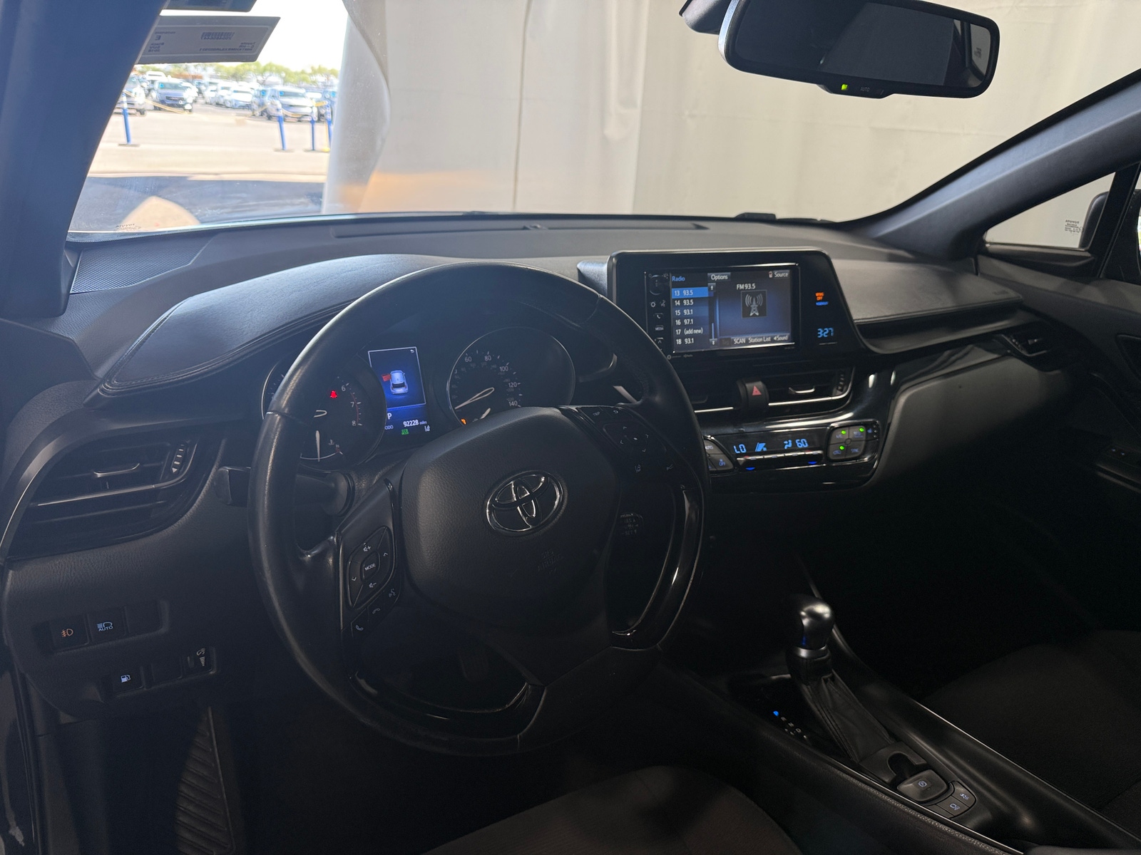 Thumbnail: 2018 Toyota C-HR - 3