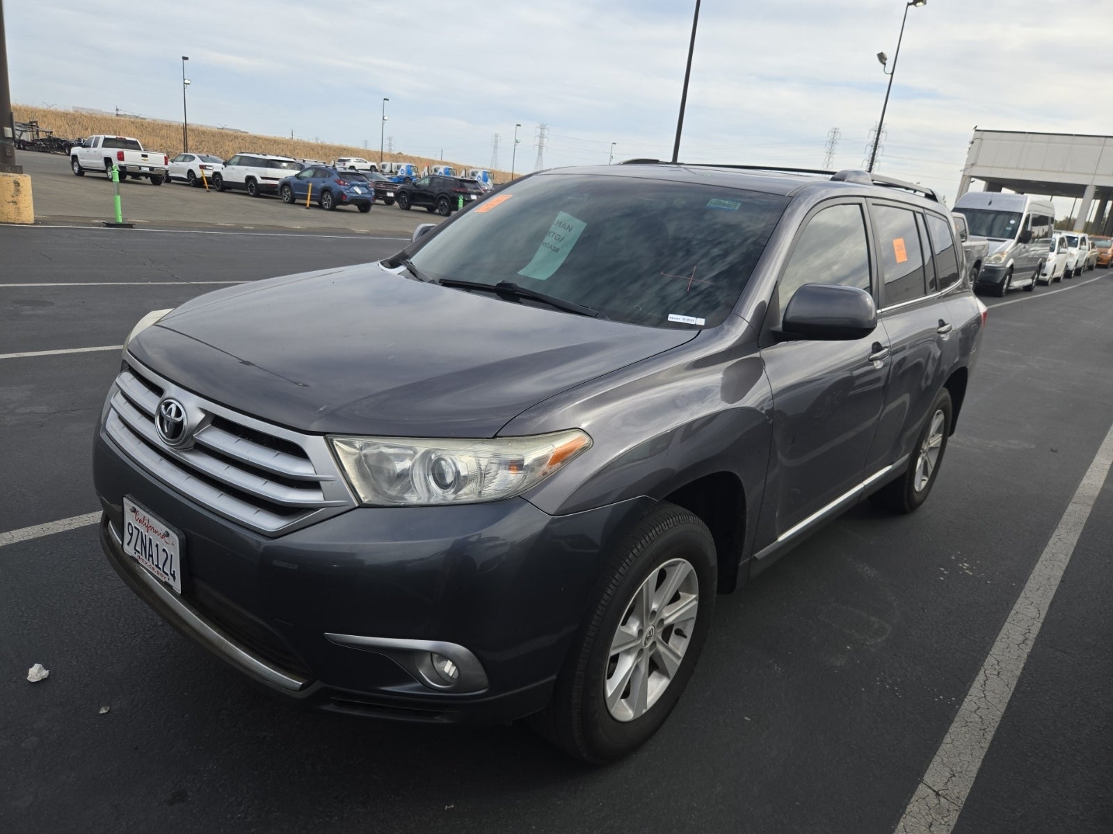 2012 Toyota Highlander SE