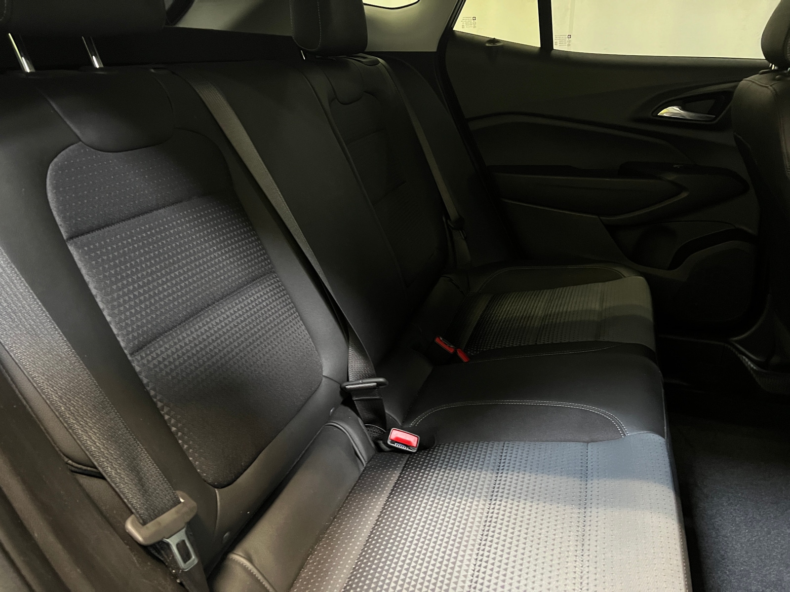 Thumbnail: 2025 Chevrolet Trax - 6
