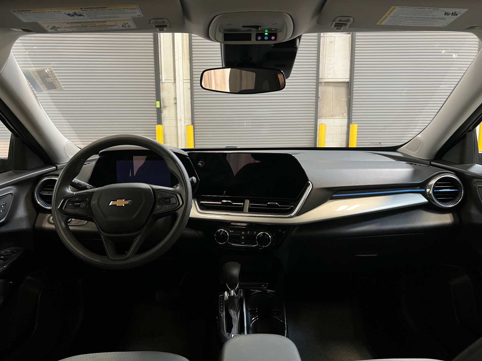 Thumbnail: 2025 Chevrolet Trax - 3