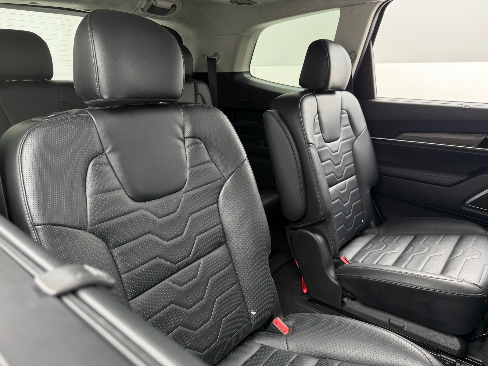 Thumbnail: 2022 Kia Telluride - 5