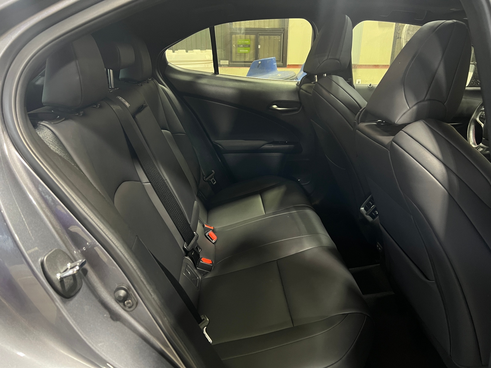 Thumbnail: 2021 Lexus UX - 6