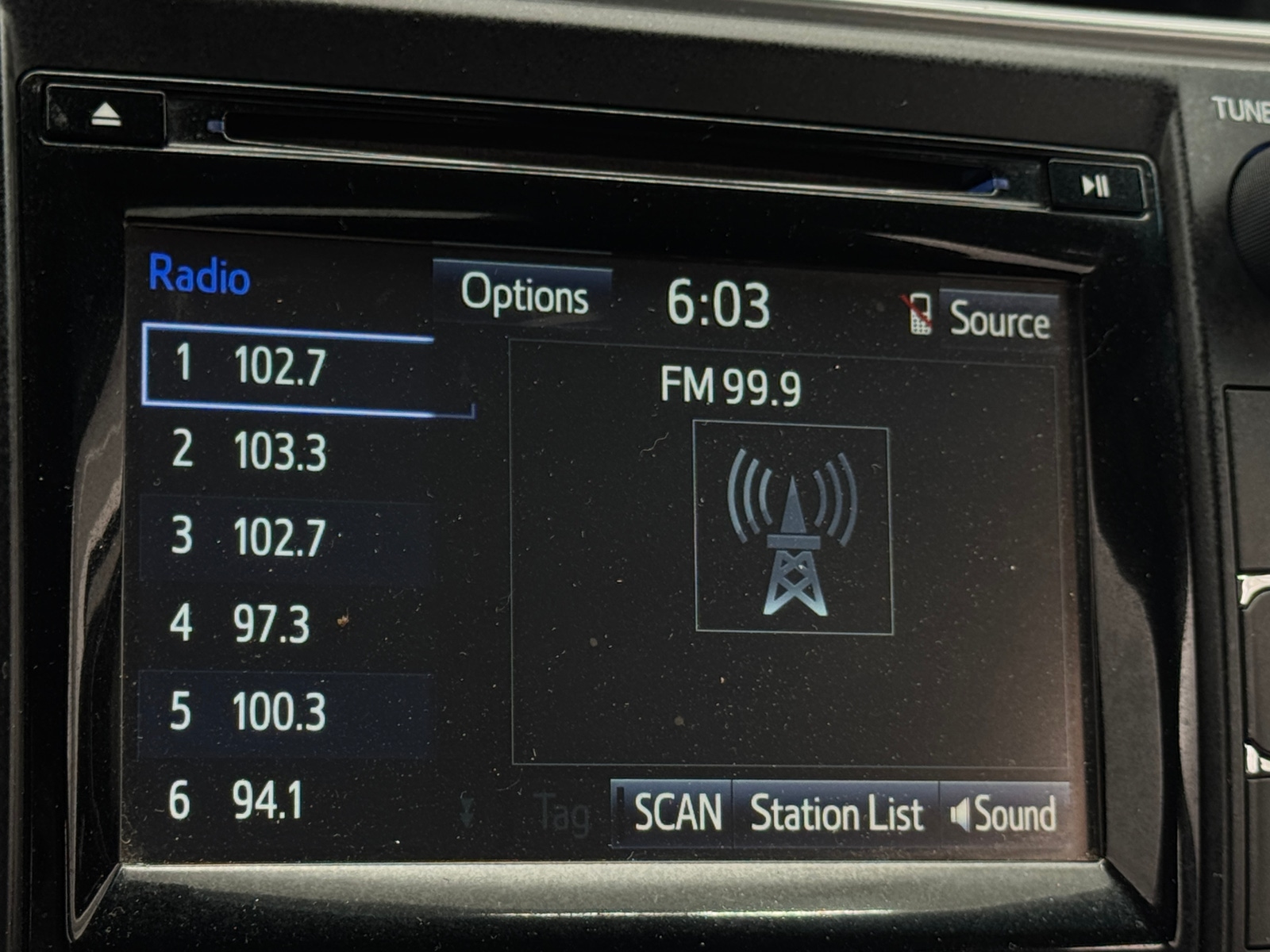 Thumbnail: 2016 Toyota Camry - 4