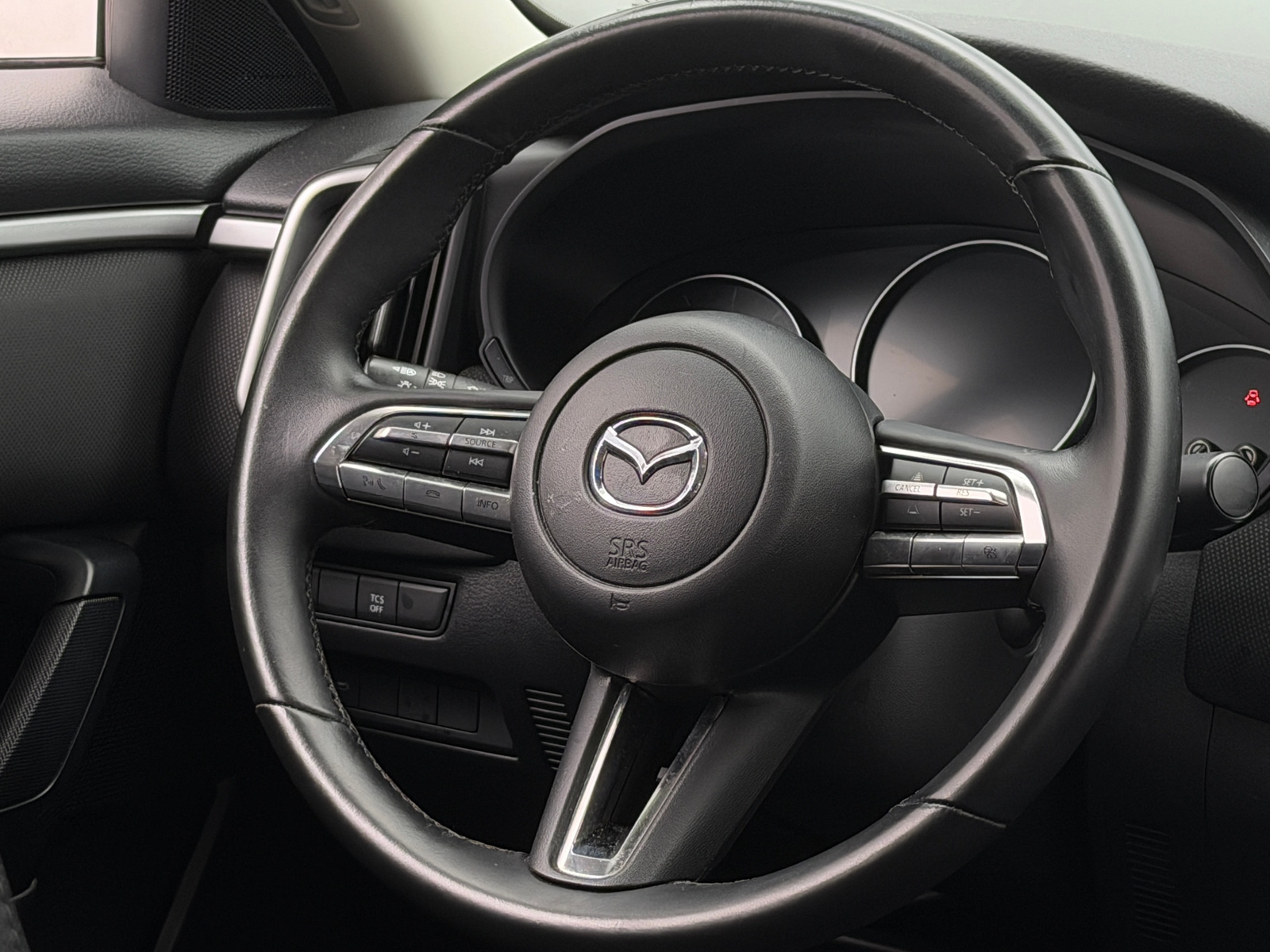 Thumbnail: 2025 Mazda CX-50 - 5