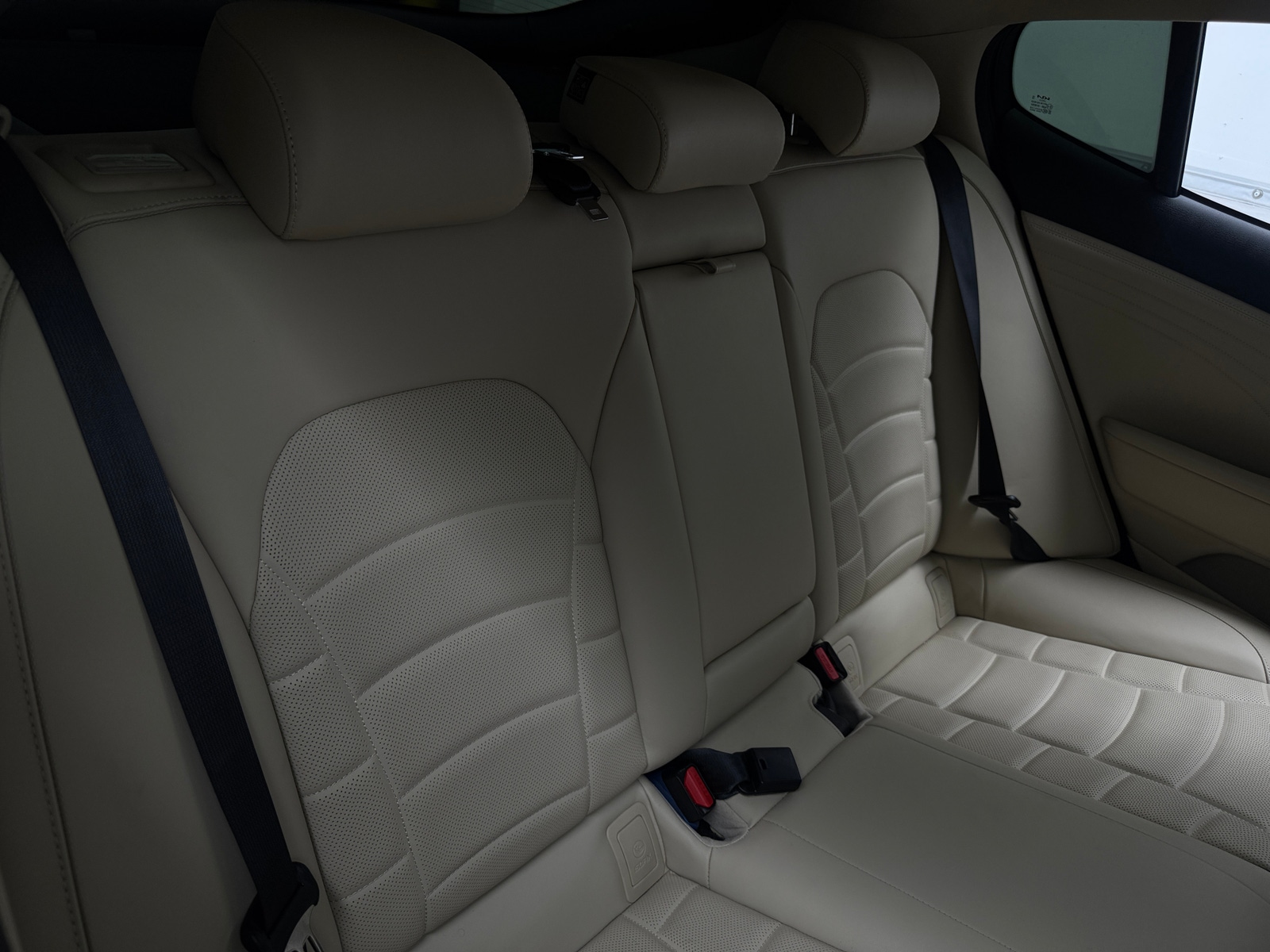 Thumbnail: 2023 Kia Stinger - 5