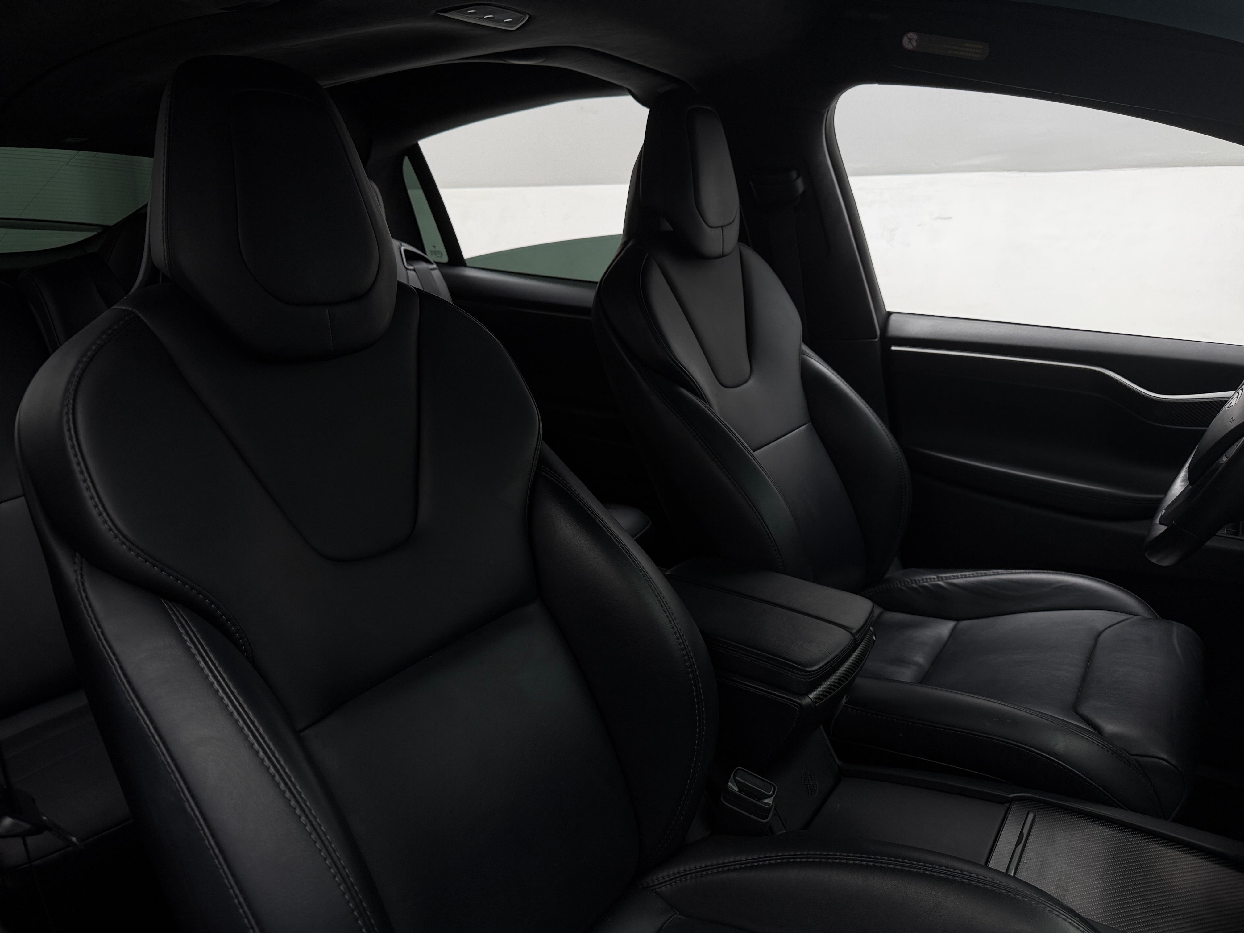 Used 2018 Tesla Model X 100D with VIN 5YJXCDE21JF136941 for sale in Oak Creek, WI