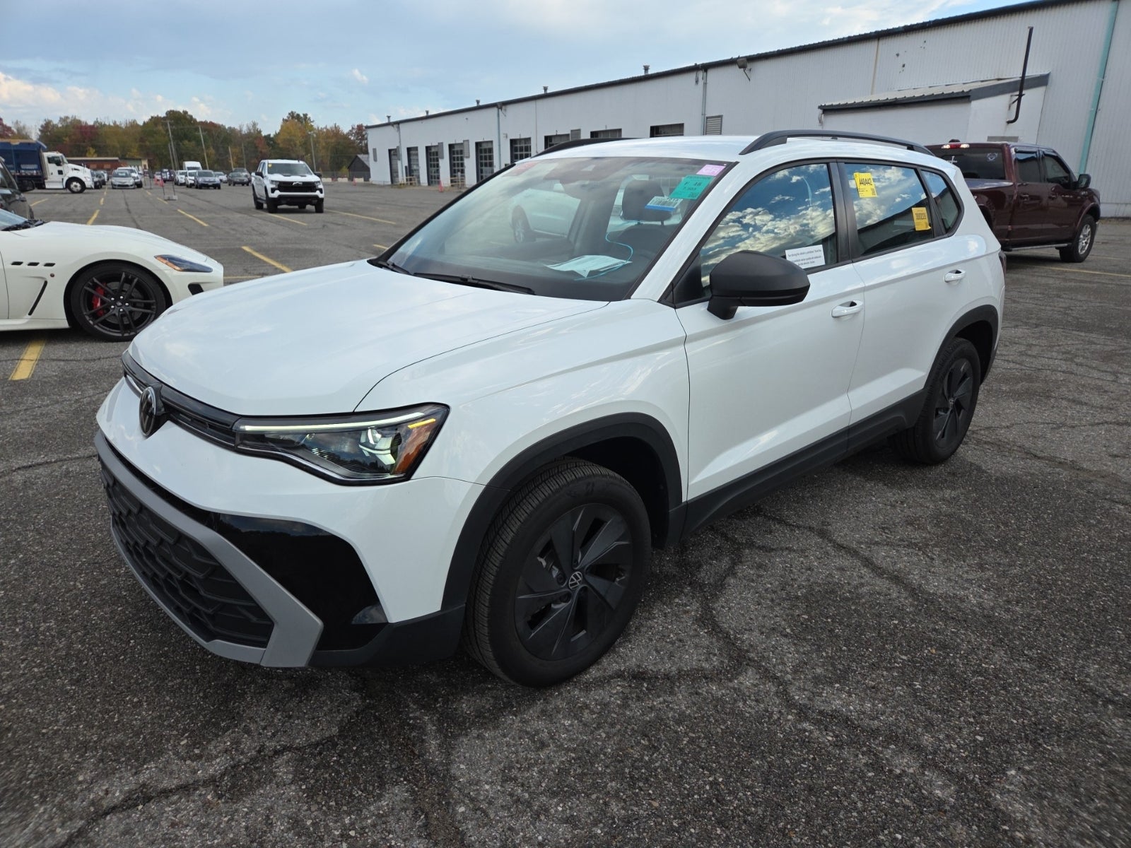 2025 Volkswagen Taos S