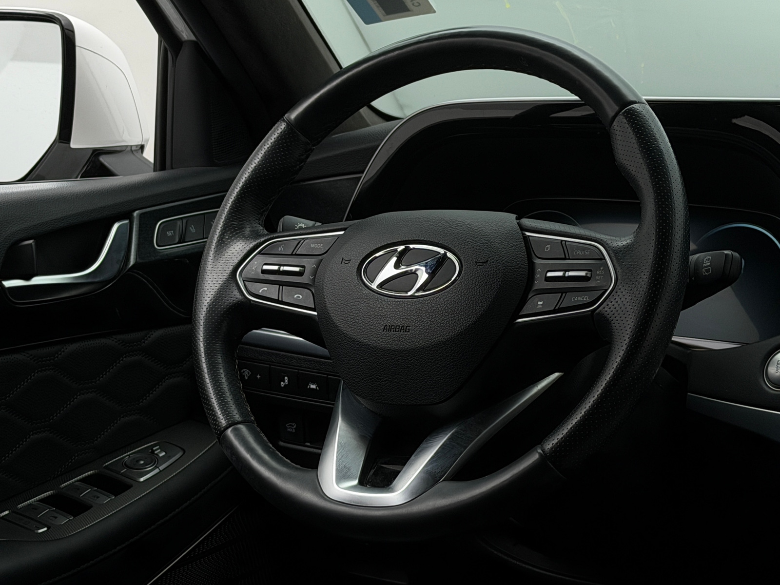 Thumbnail: 2022 Hyundai Palisade - 4