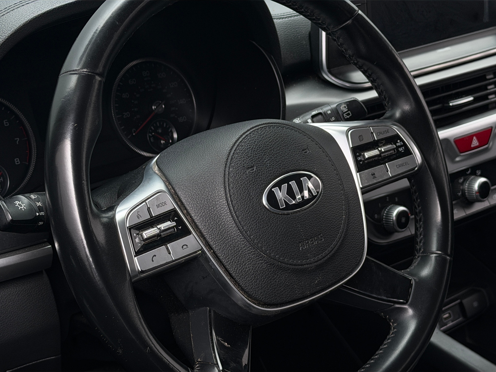Thumbnail: 2020 Kia Telluride - 4