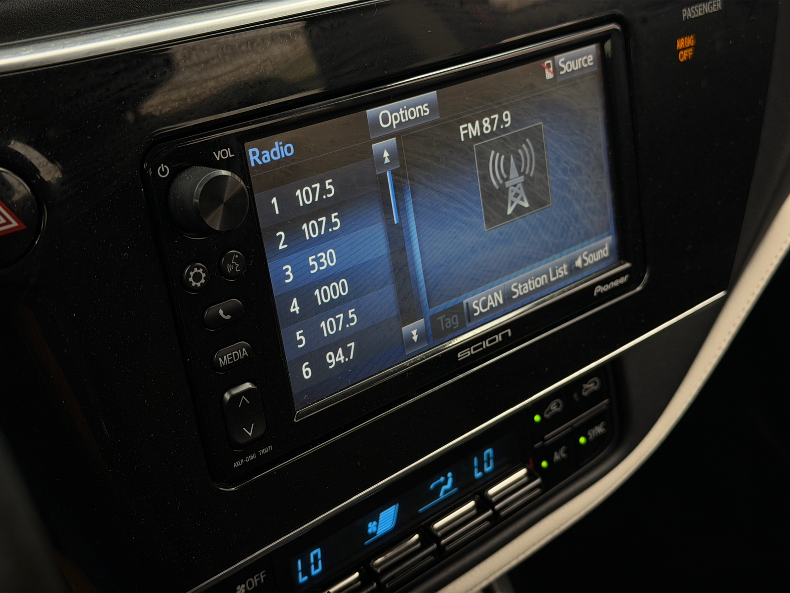 Thumbnail: 2016 Scion iM - 4