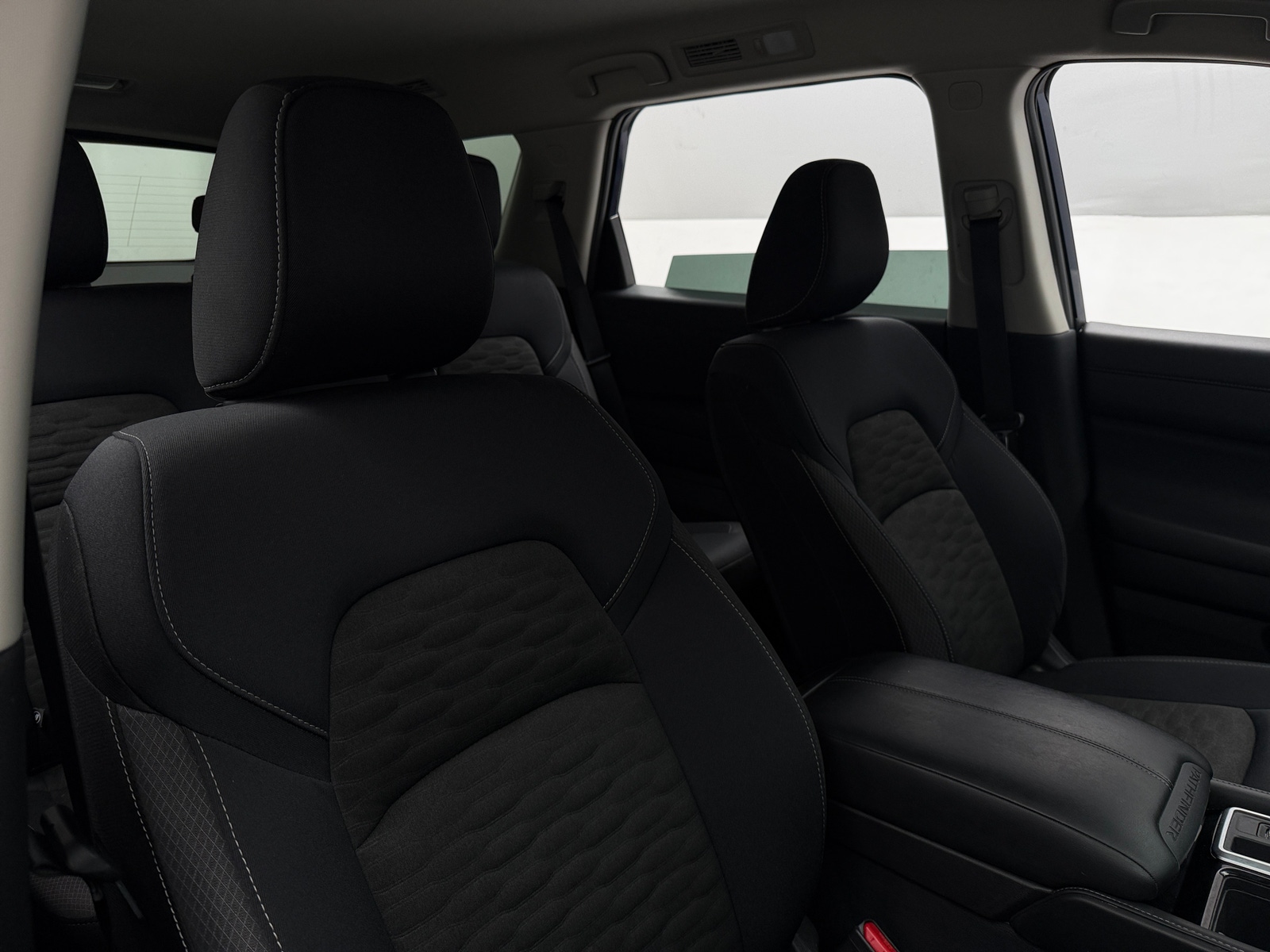 Thumbnail: 2025 Nissan Pathfinder - 2