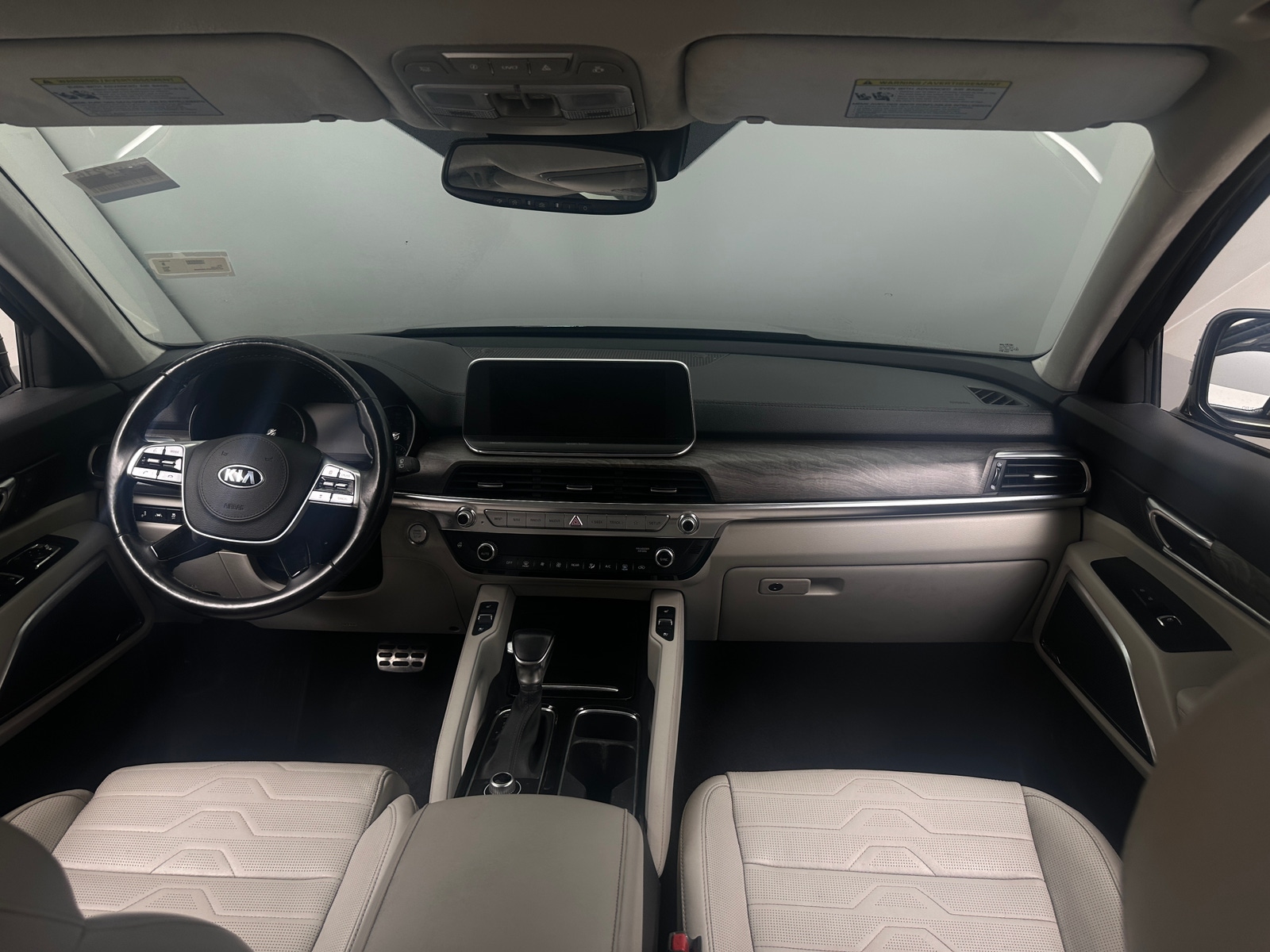 Thumbnail: 2020 Kia Telluride - 3