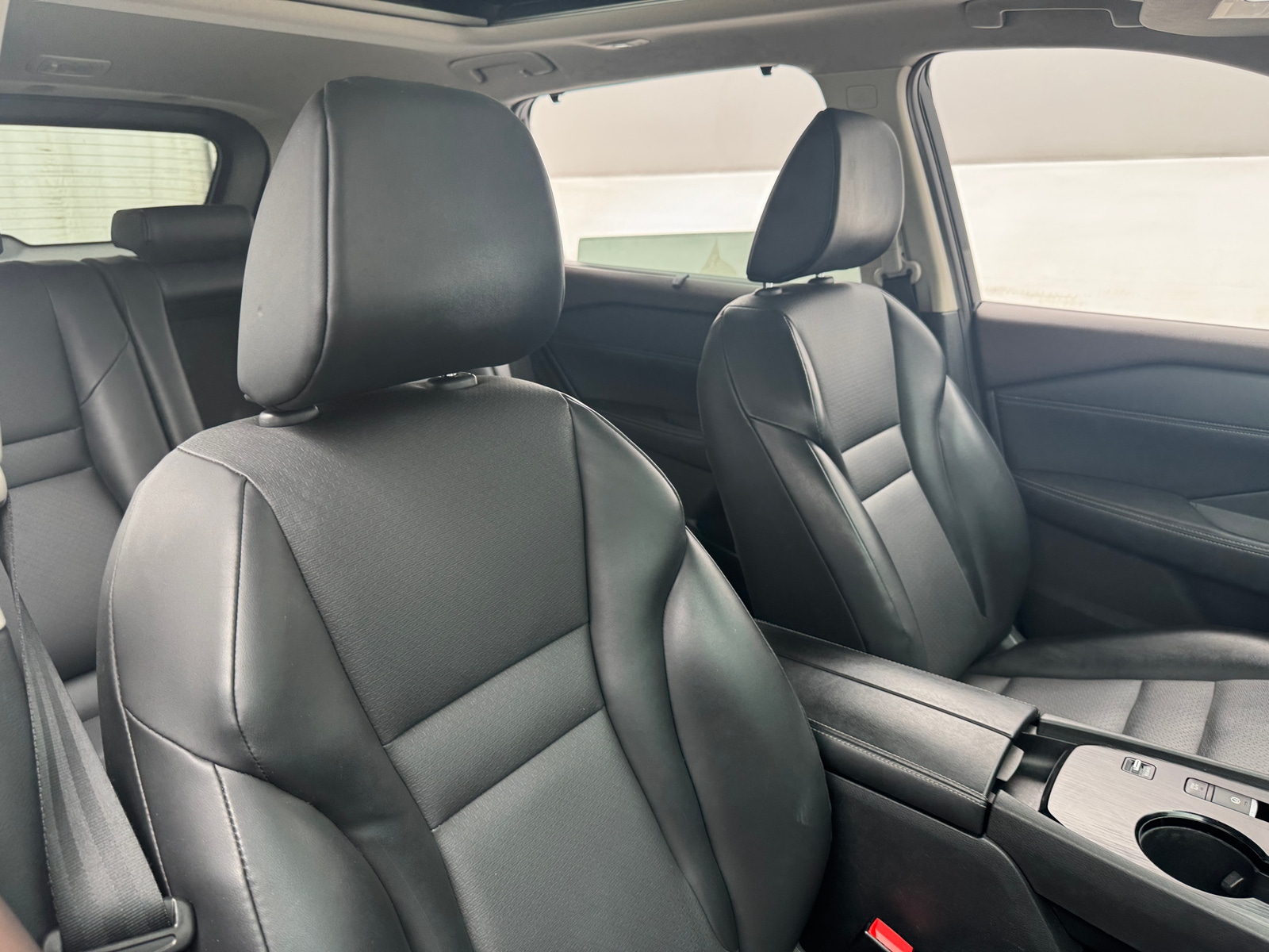 Thumbnail: 2021 Nissan Rogue - 2