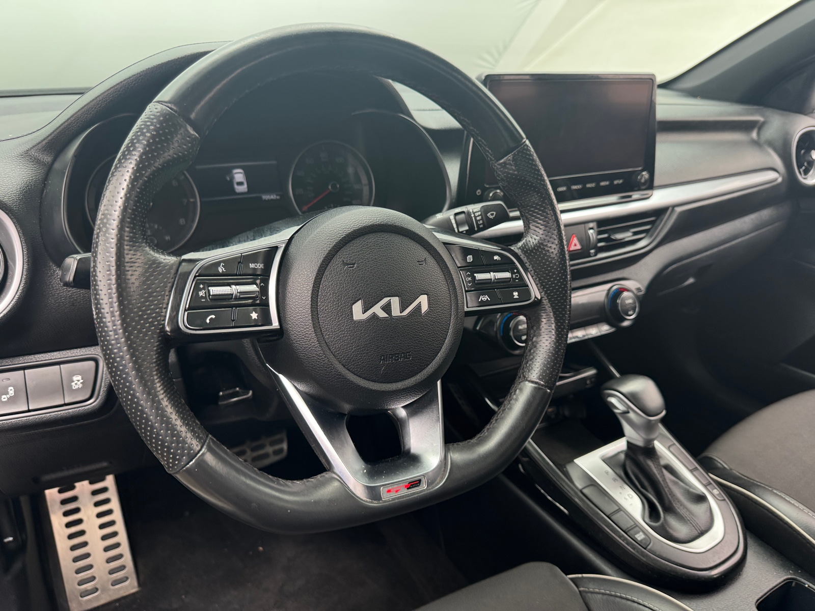 Thumbnail: 2024 Kia Forte - 5
